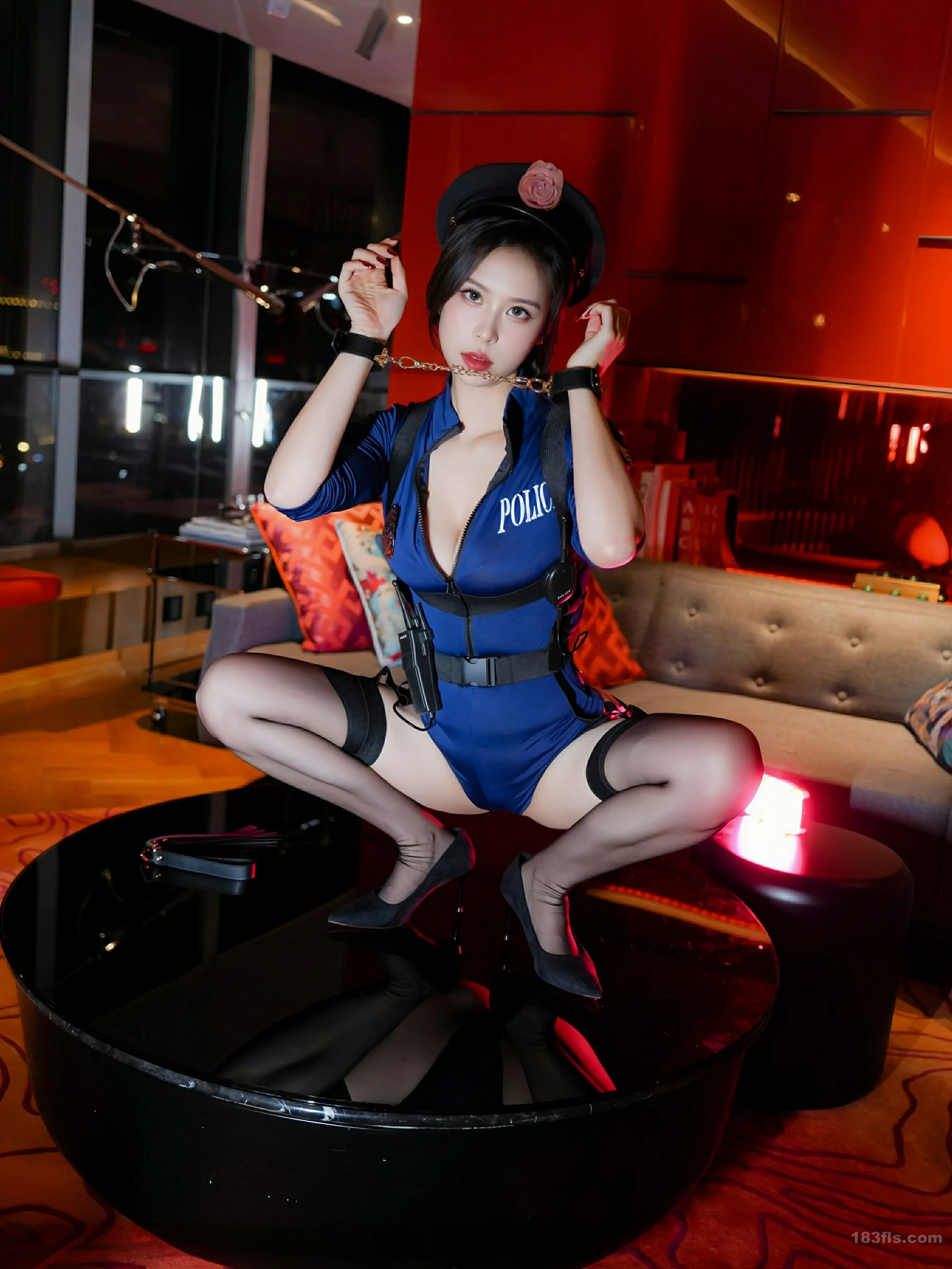 [XIUREN秀人网] 2025.07.22 No.10569 玫瑰我爱你第1张