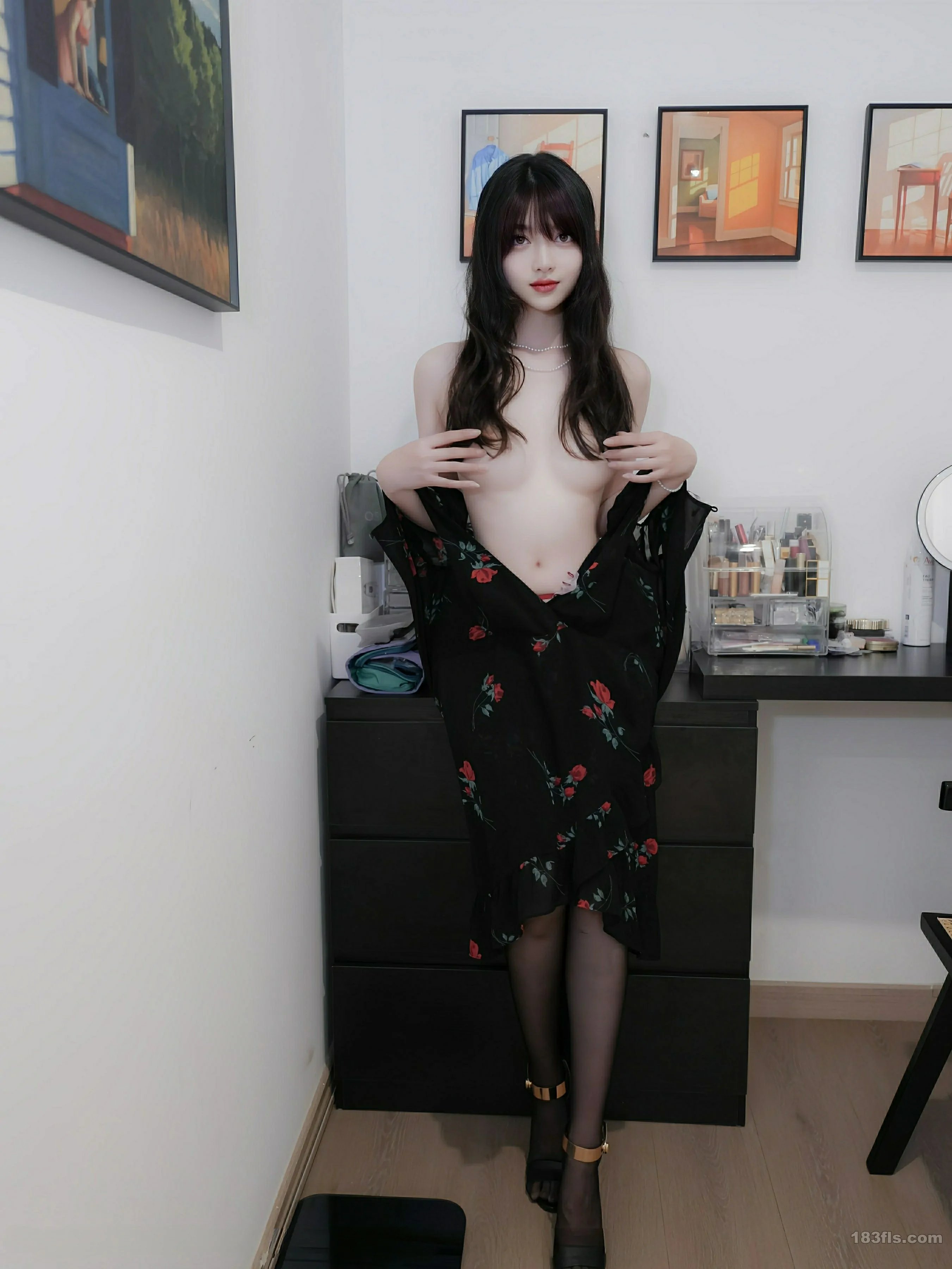 [XIUREN秀人网] 2025.07.25 No.10586 白露lulu第1张