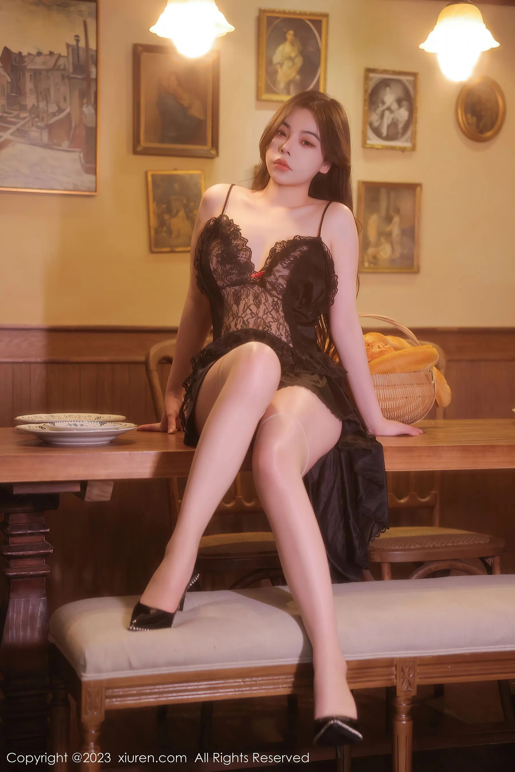  秀人网 No.6339 Aami喵小狐 新人美臀第20张