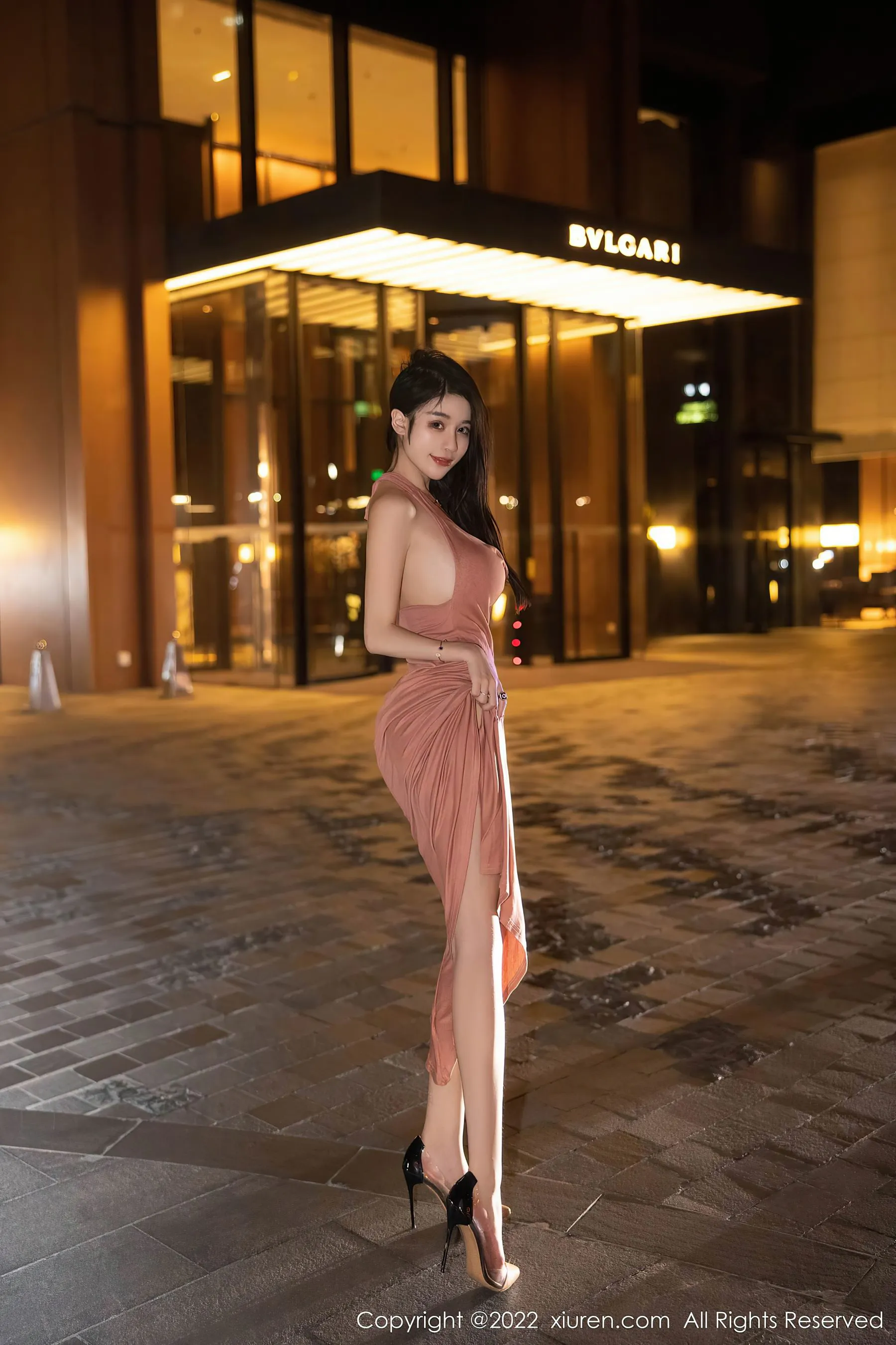  秀人网 No.5426 美七Mia 西双版纳旅拍第12张