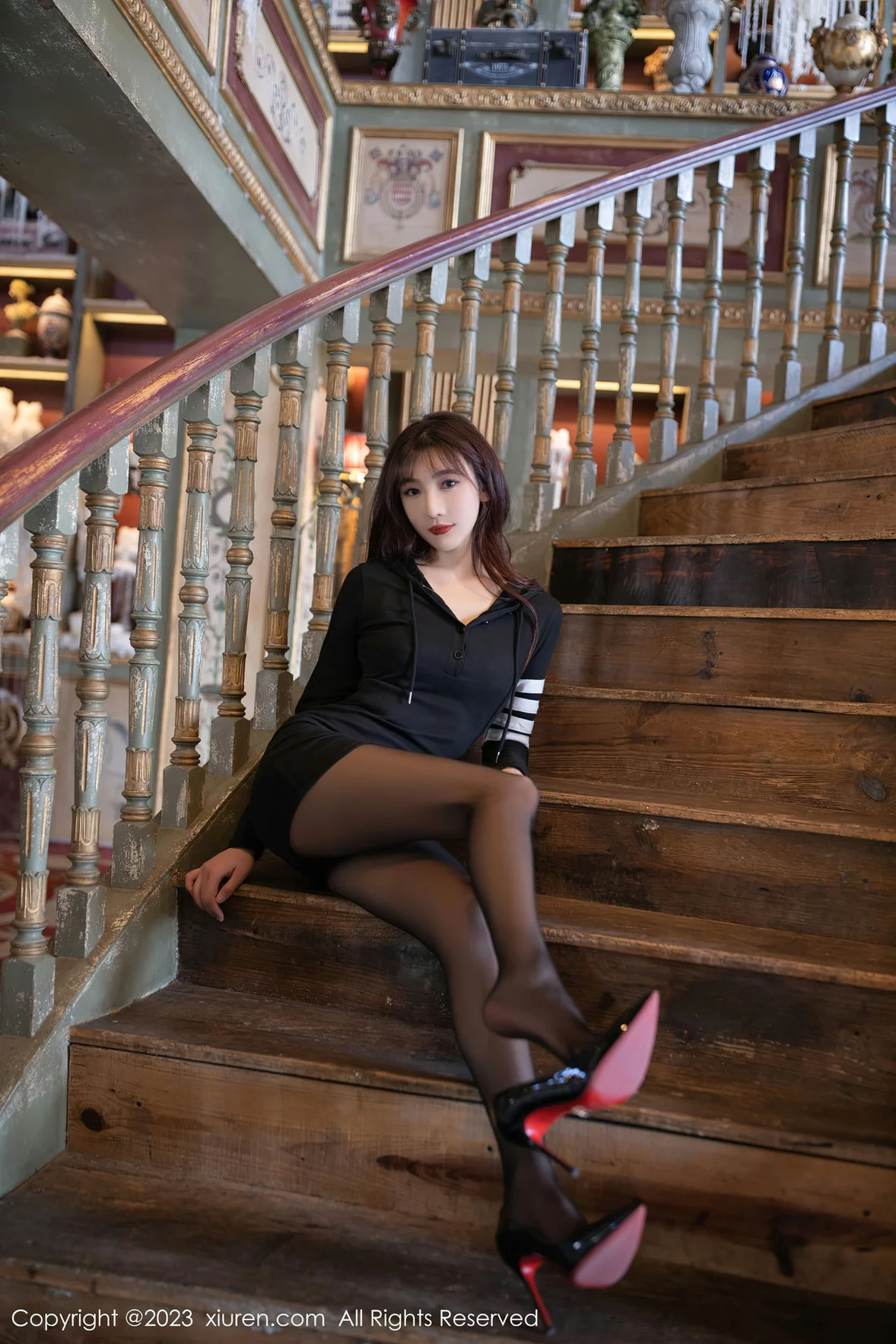  XiuRen 秀人 No.6925 陆萱萱 黑色运动裙性感写真 [83P]第2张