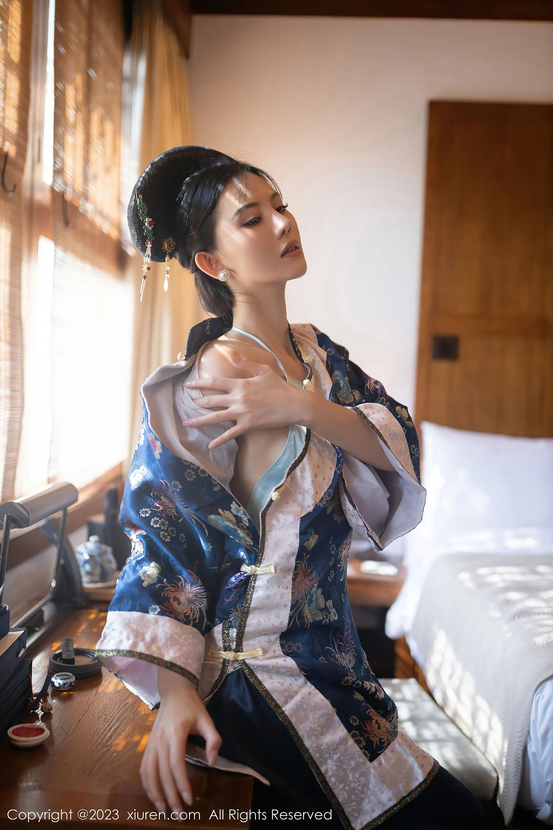 秀人网 No.6398 就是阿朱啊第1张