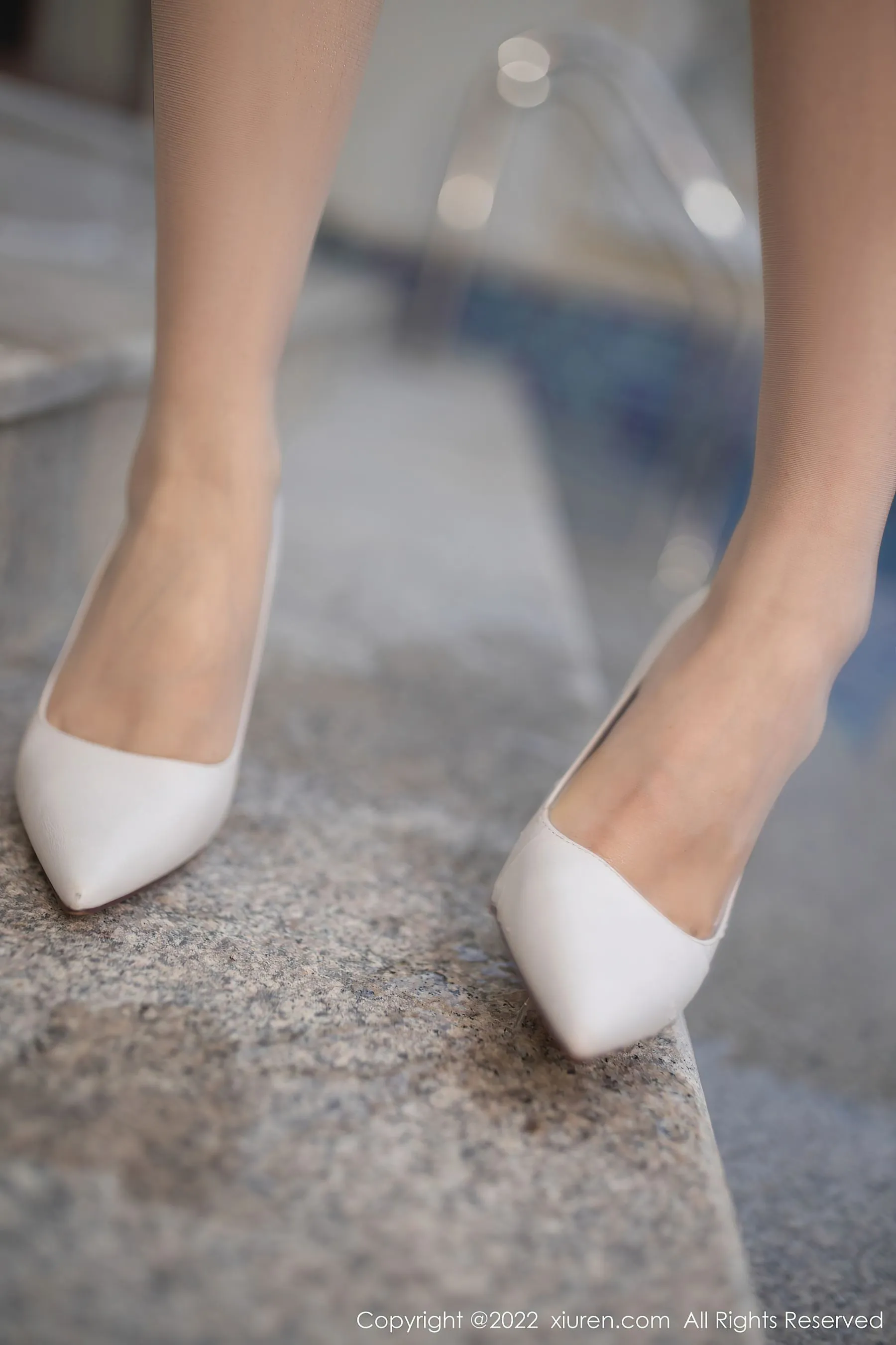  秀人网 No.4911 鱼子酱Fish 性感美腿写真第21张