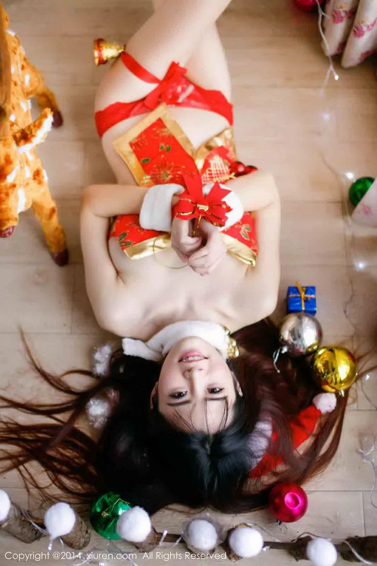  孔一红《圣诞主题系列》 秀人网 No.259第18张