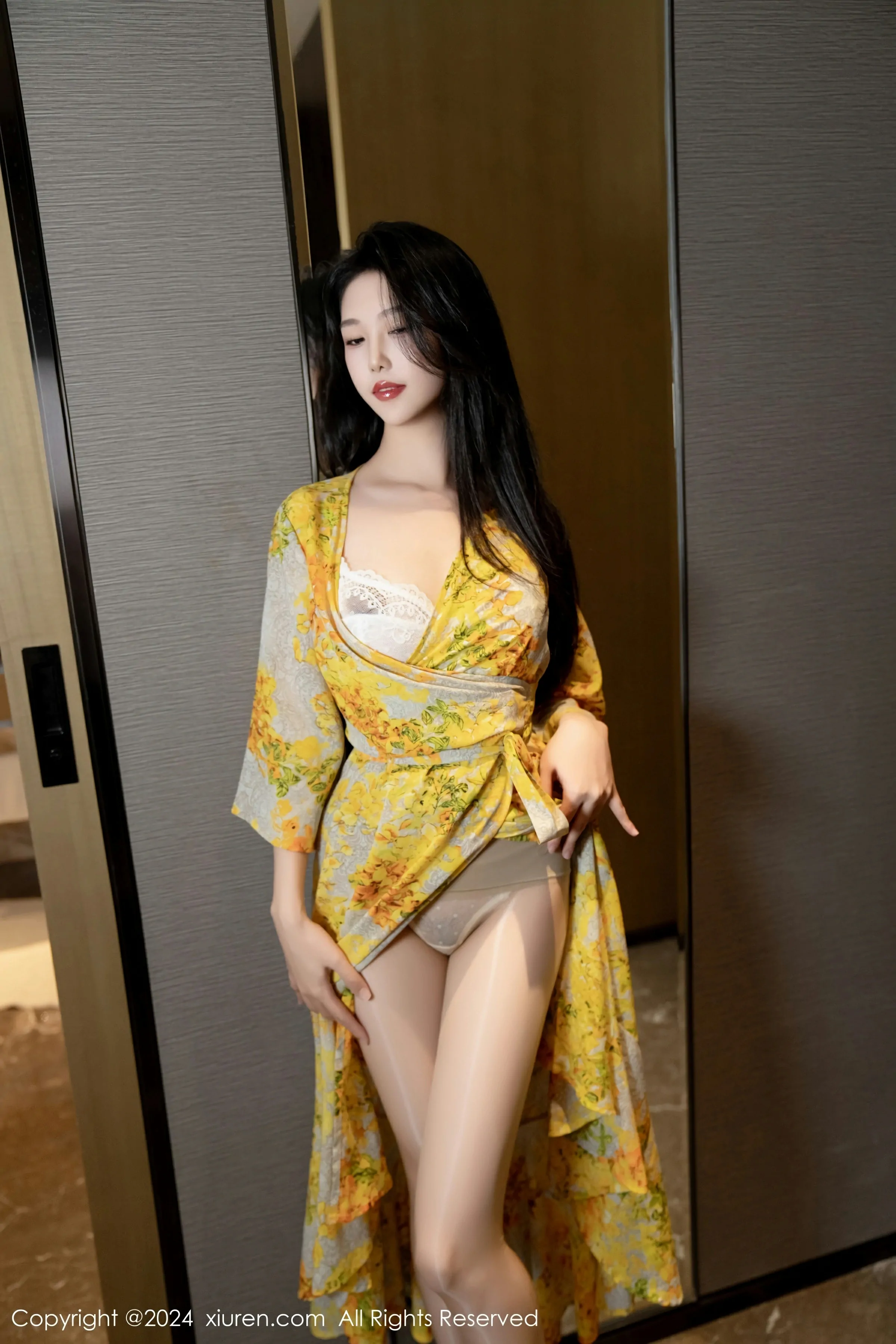  XiuRen 秀人 No.7981 利世 [99P]第12张