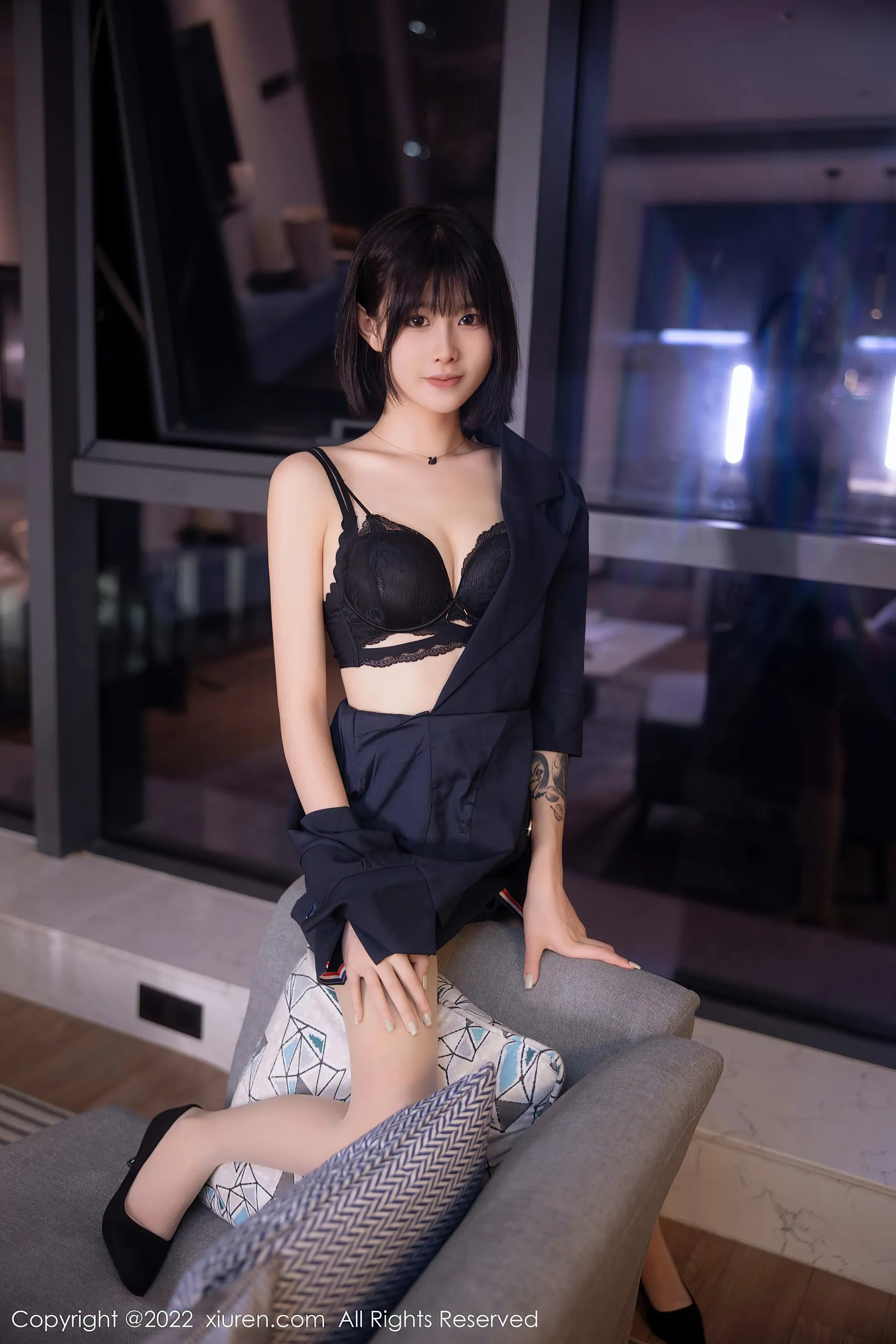  秀人网 No.5329 77qiqi 美腿丝袜第2张