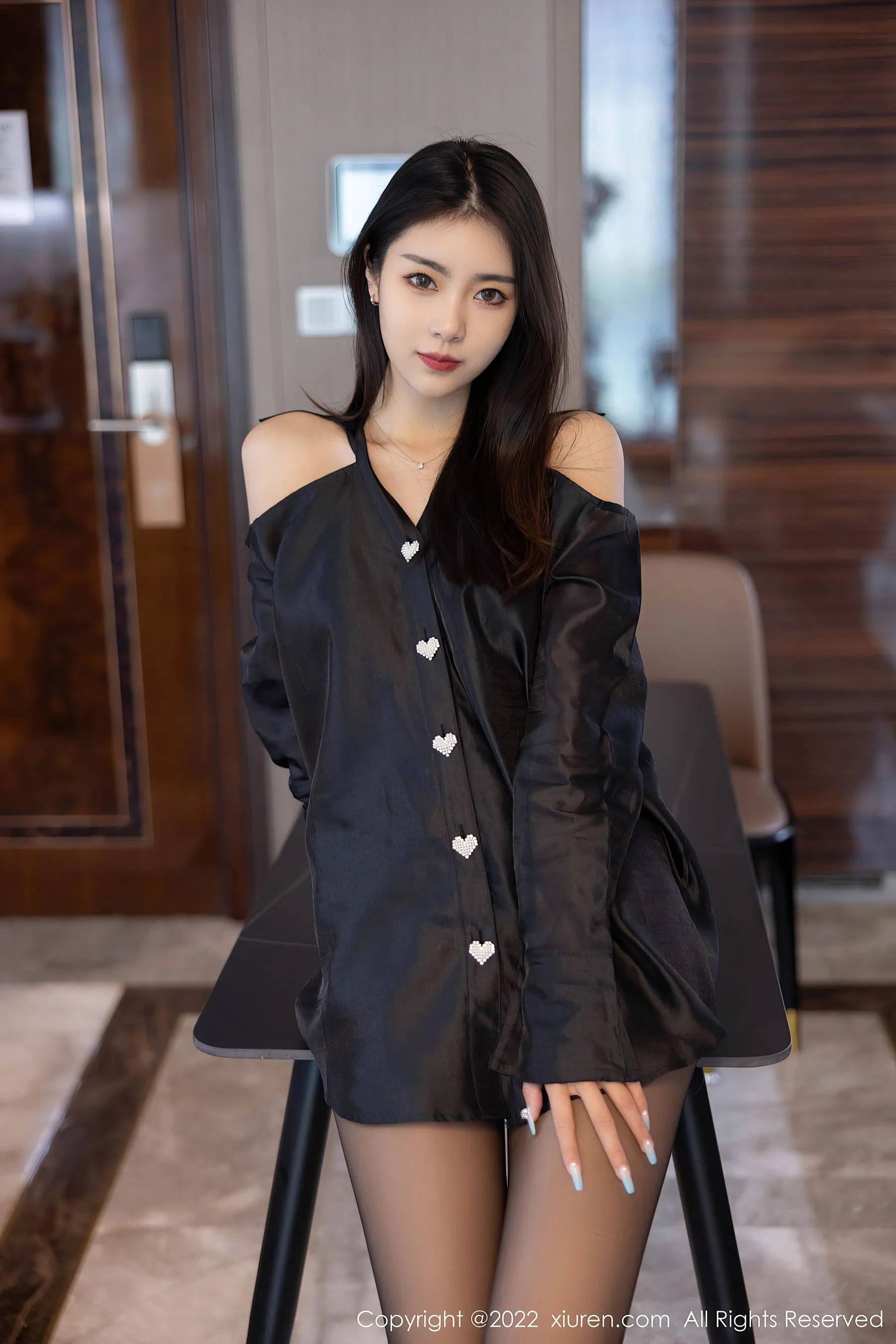  秀人网 No.4940 可樂Vicky第16张