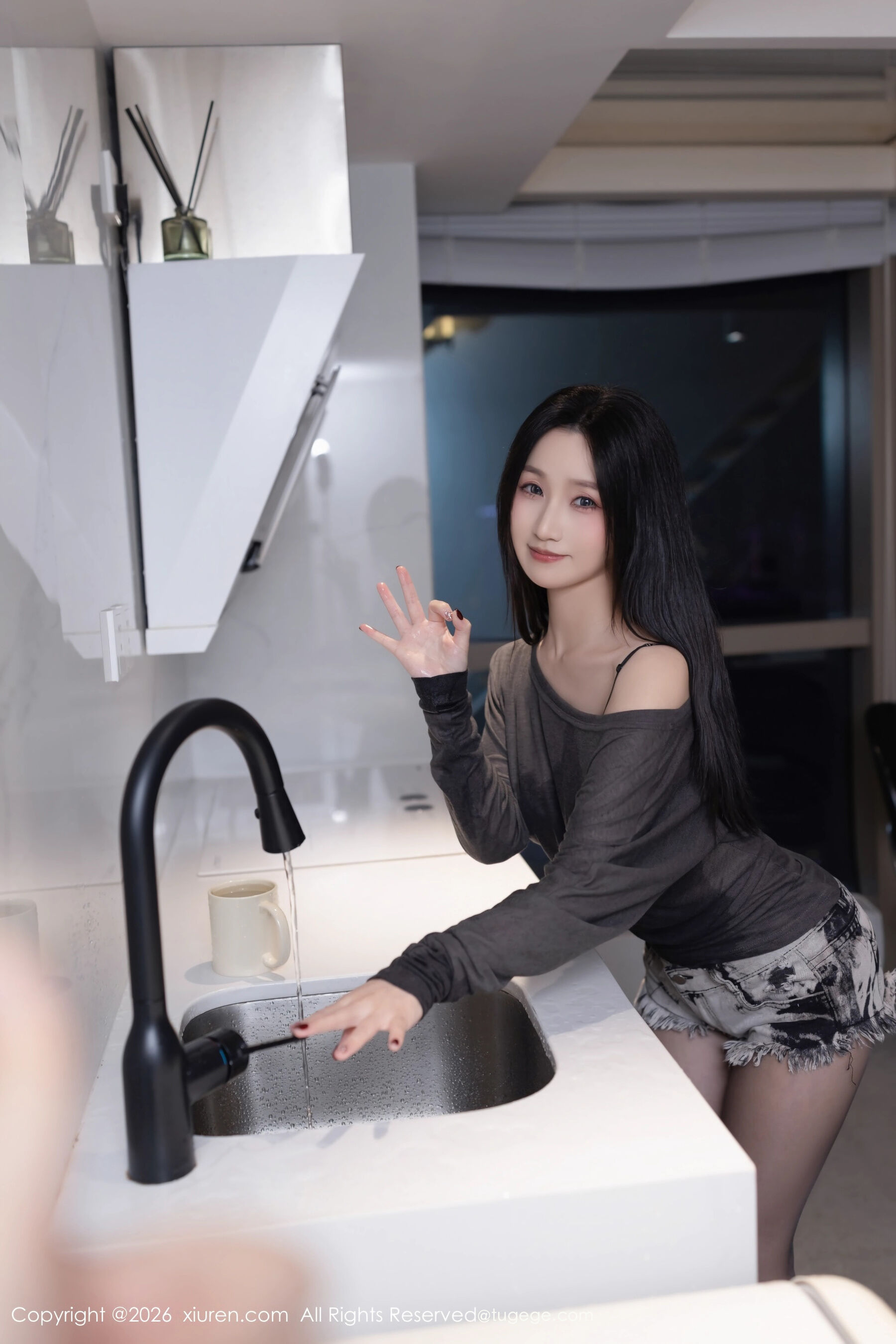  秀人网 杏子Yada Vol.11202 [76P]第5张