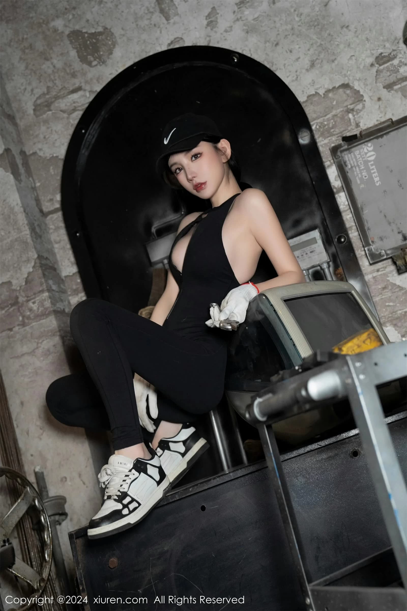  XiuRen 秀人 No.8027 周于希Sally [99P]第15张