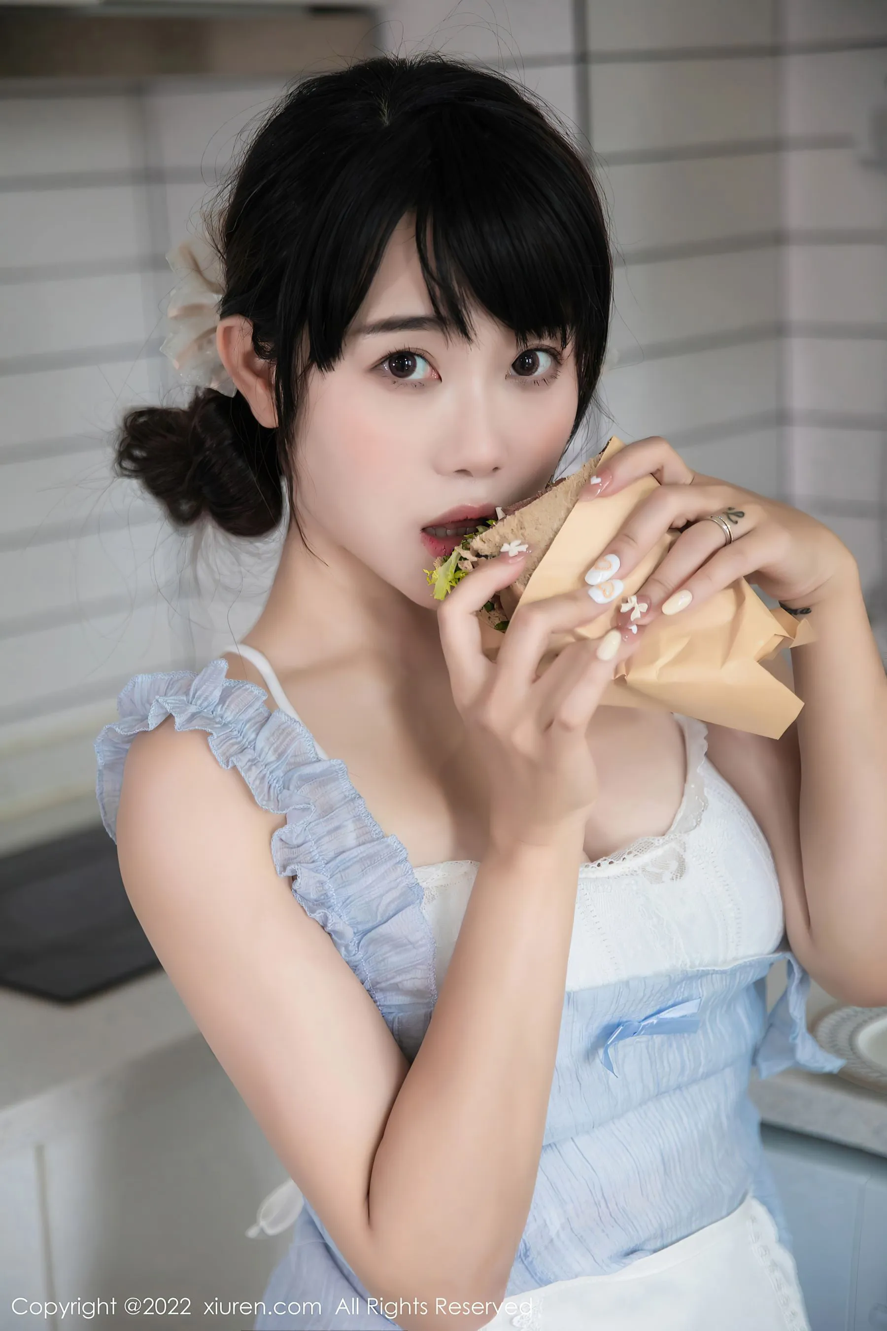  秀人网 No.5834 严利娅Yuliya 丰腴美臀第20张