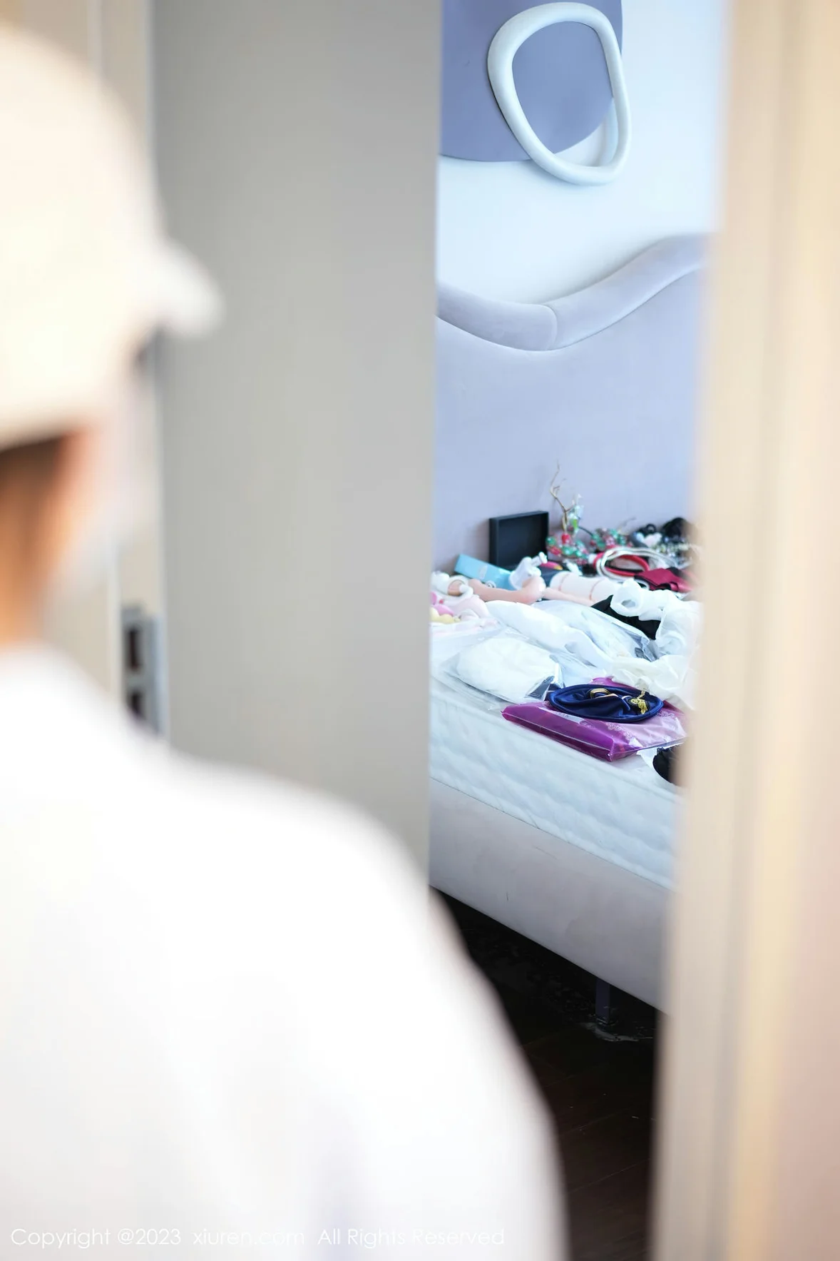  XiuRen 秀人 No.6922 laura阿姣 表弟来我家 [78P]第3张