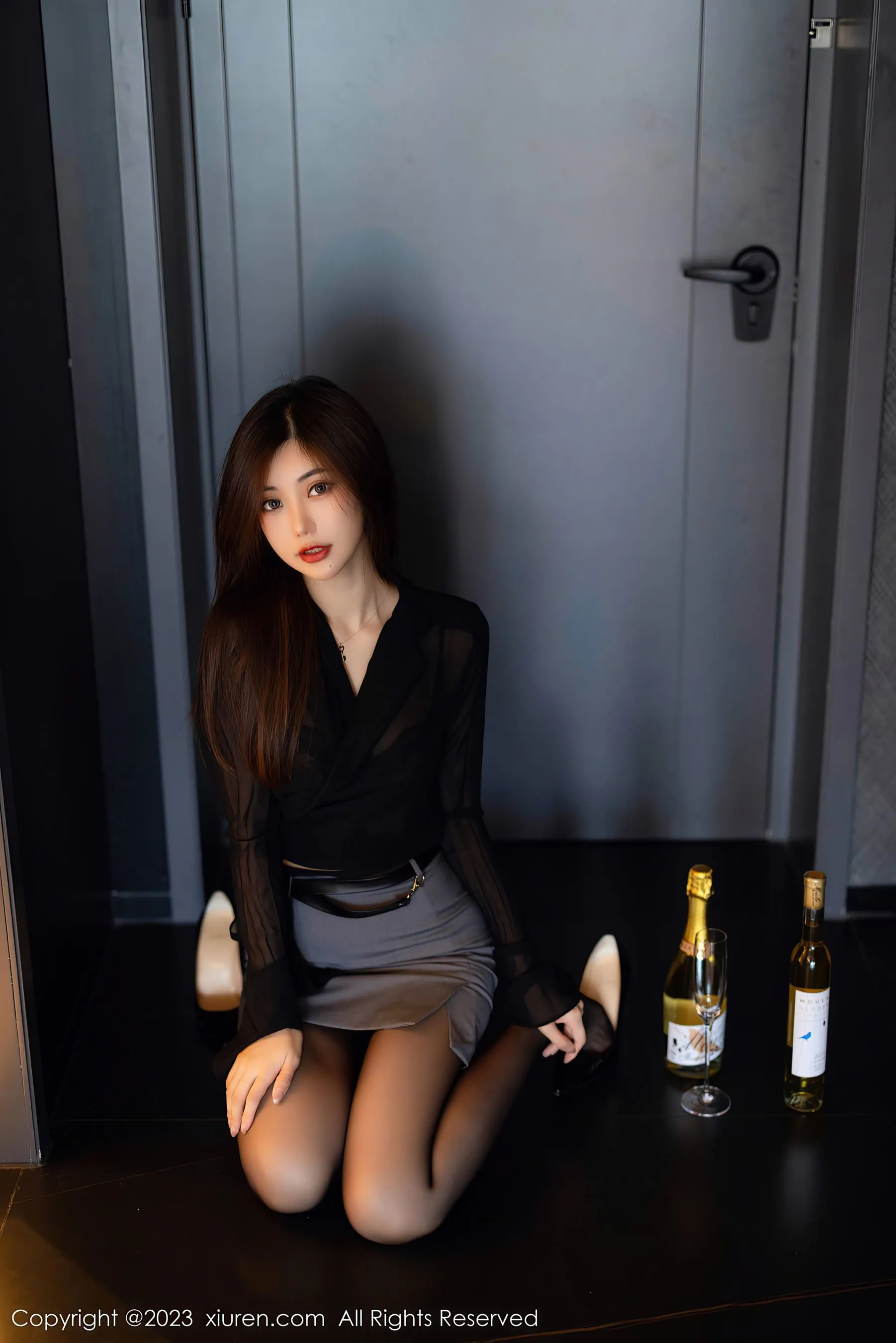  秀人网 No.6770 绮里嘉ula 短裙黑丝第30张