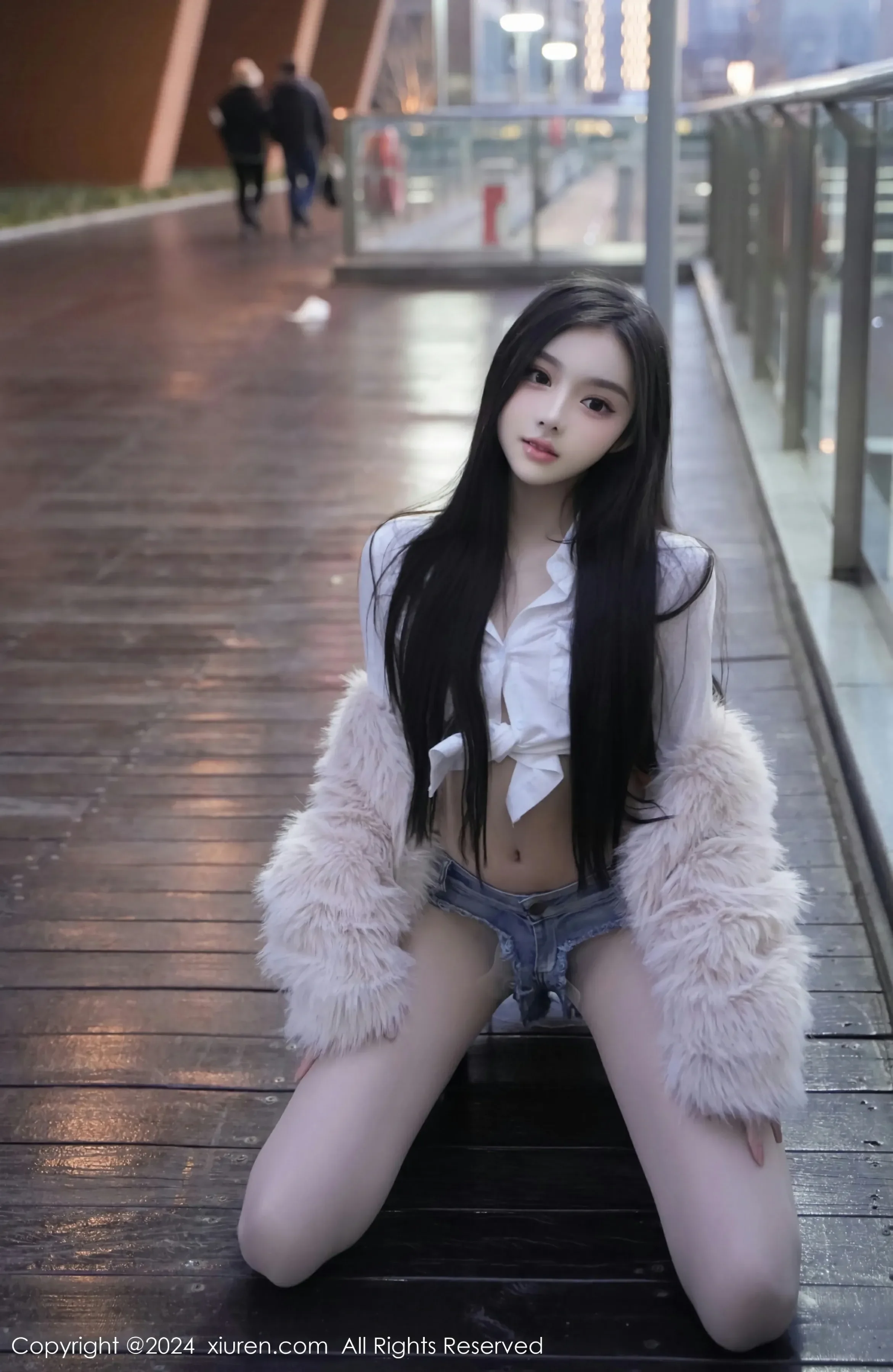  XiuRen 秀人 No.8261 龙雪儿 [77P]第7张