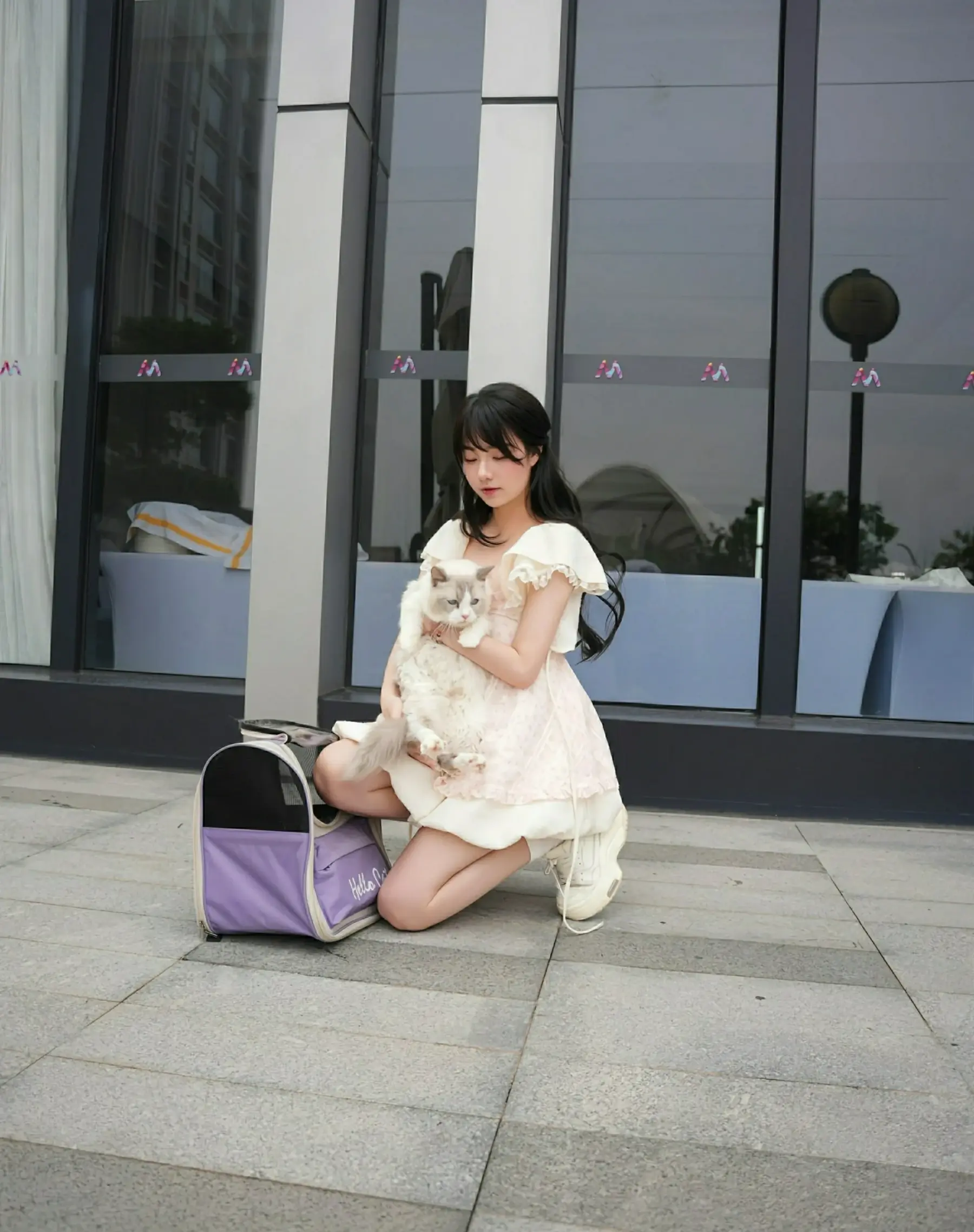  秀人网 No.10734 软情 [75P]第2张