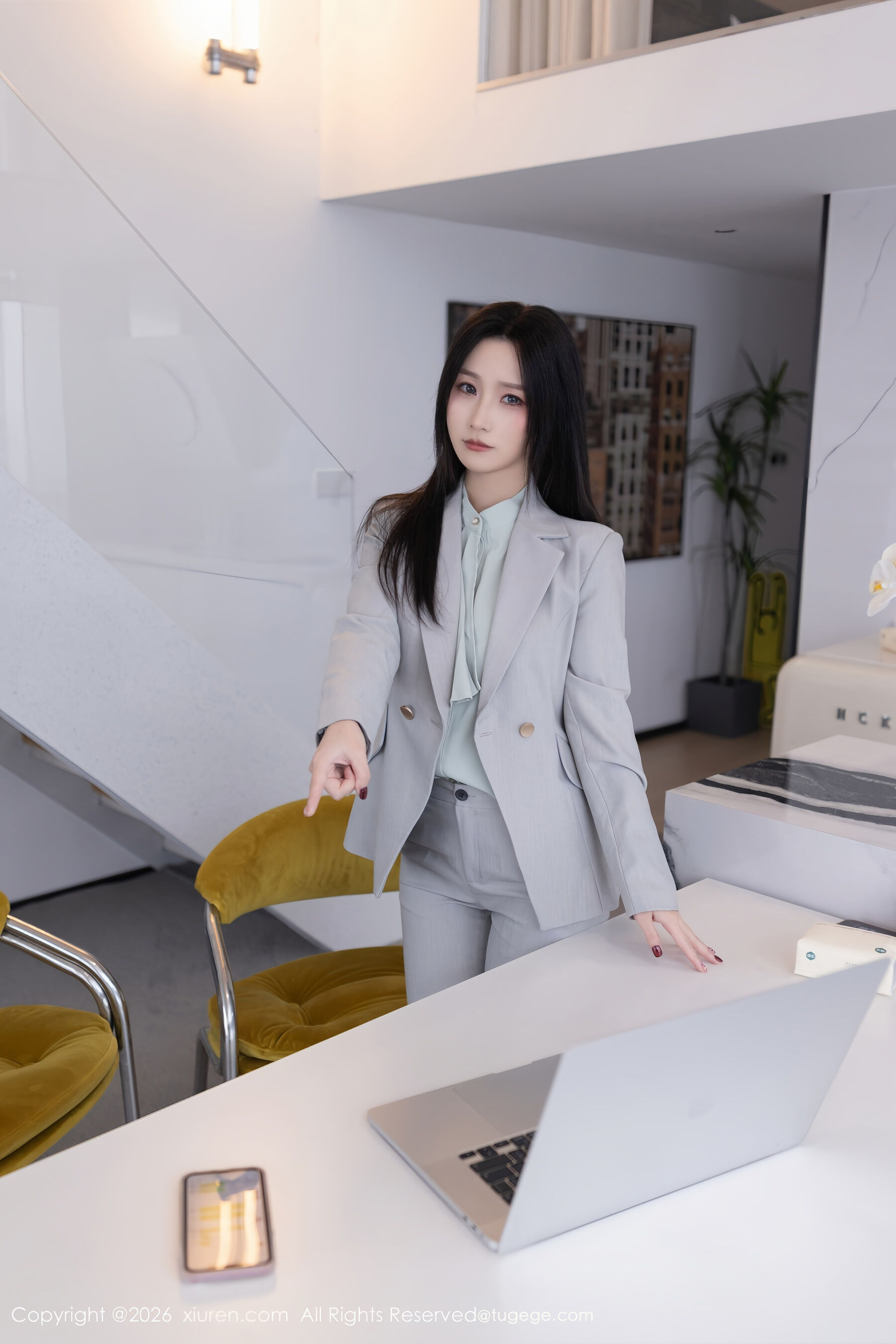  秀人网 杏子Yada Vol.11285 [81P]第3张