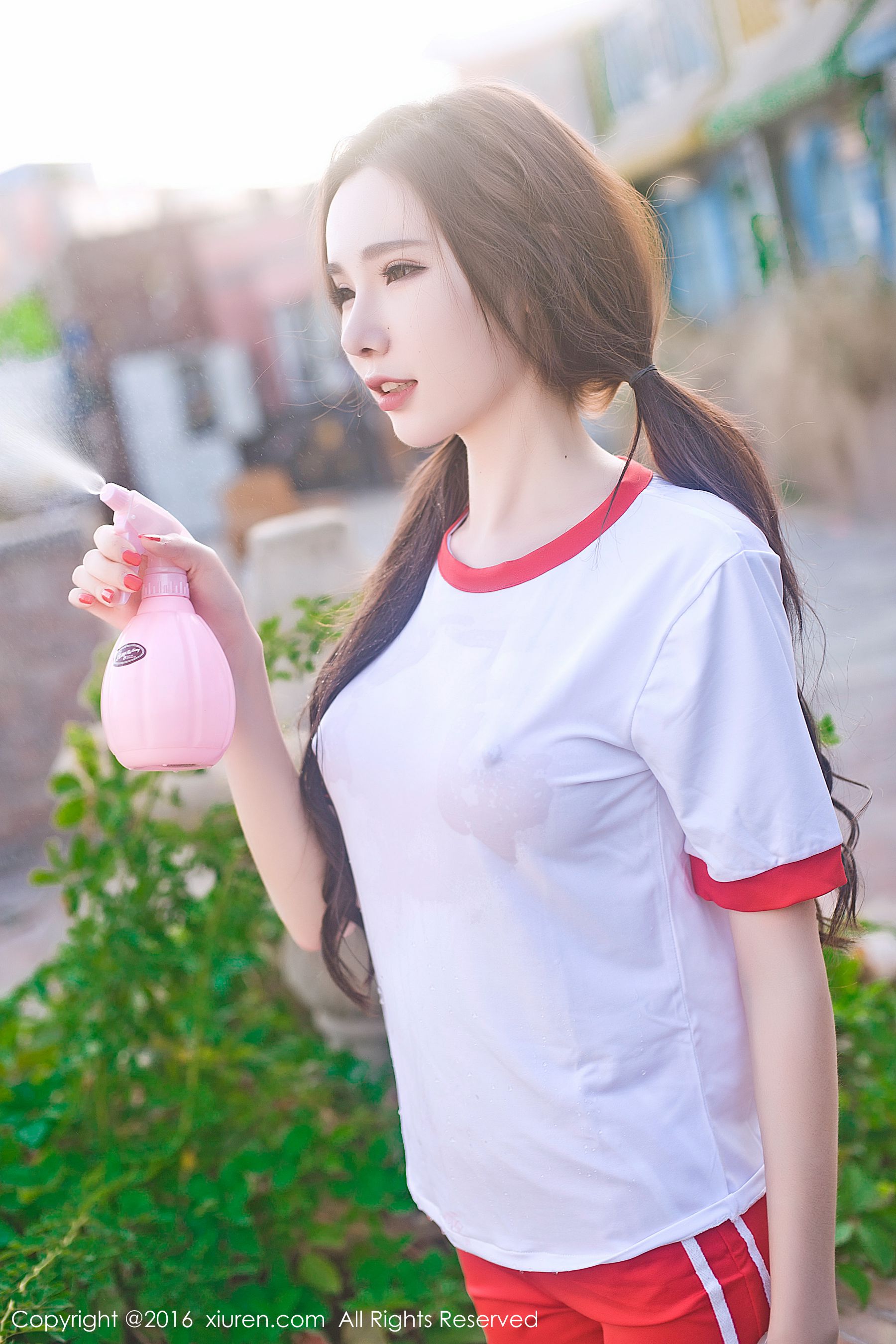 萌琪琪Irene《如同妖孽般的美女》 秀人网 No.669第23张