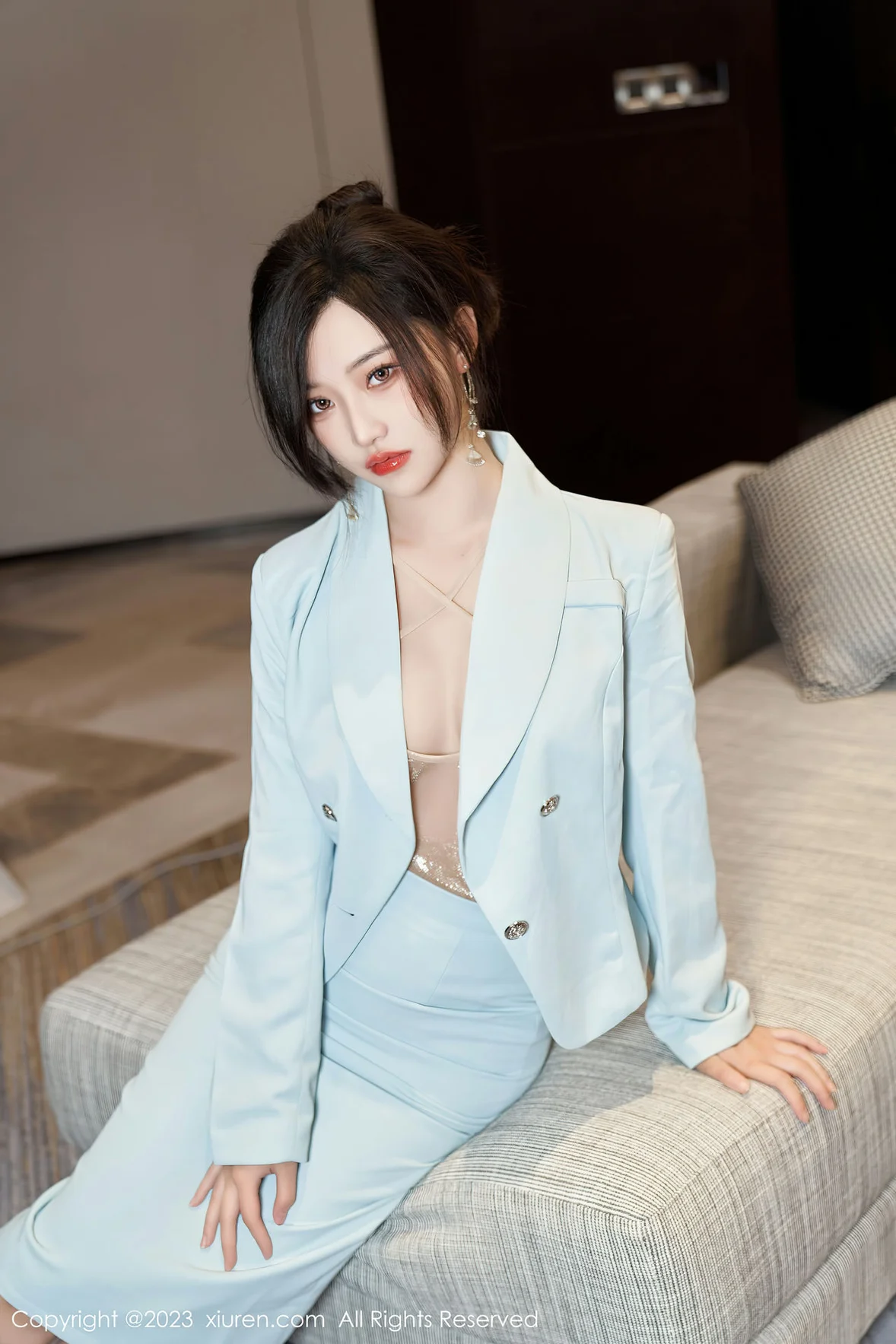  XiuRen 秀人 No.6857 妙可可Cheese 浅色轻透内衣性感写真3 [76P]第3张