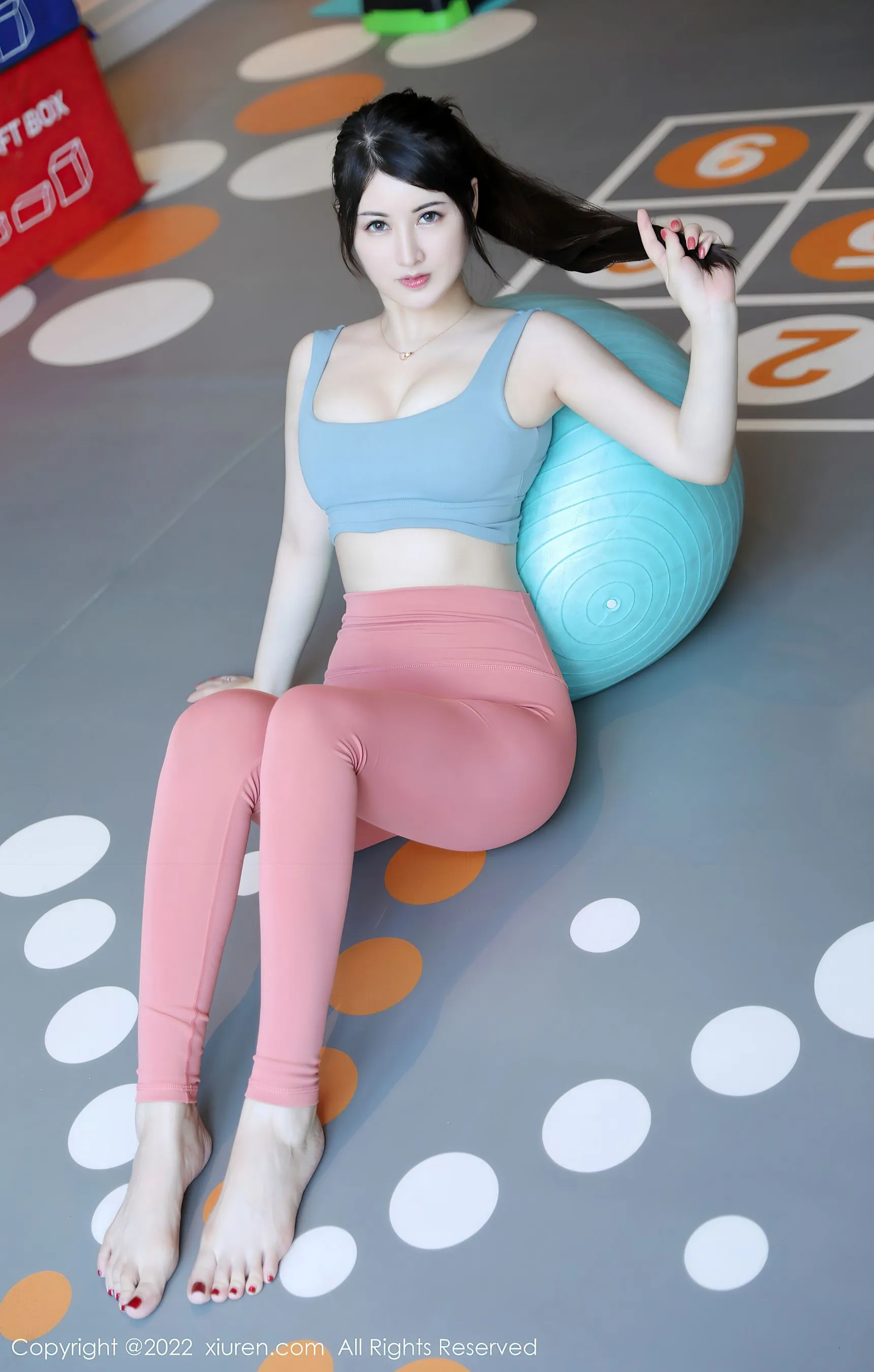  秀人网 No.5406 诗诗kiki 运动美腿第2张