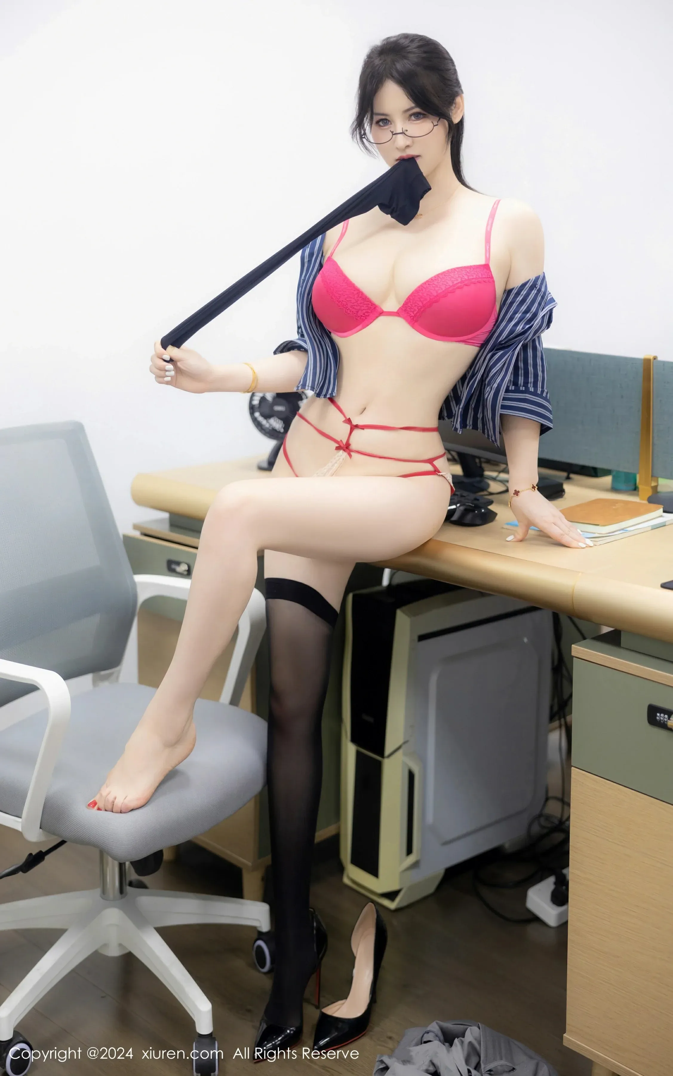  XiuRen 秀人 No.8971 诗诗kiki [85P]第24张