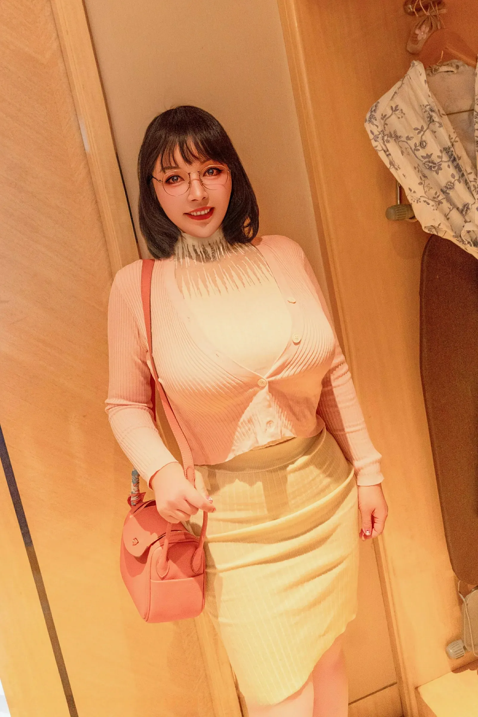  XiuRen 秀人 No.9685 油田溪溪 新人模特 [97P]第6张