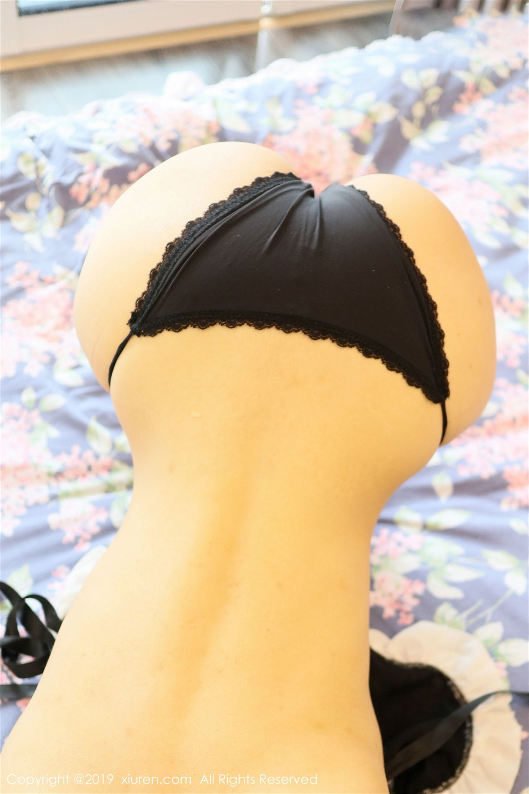 XiuRen 秀人网 No.1560 Yomi悠蜜第10张