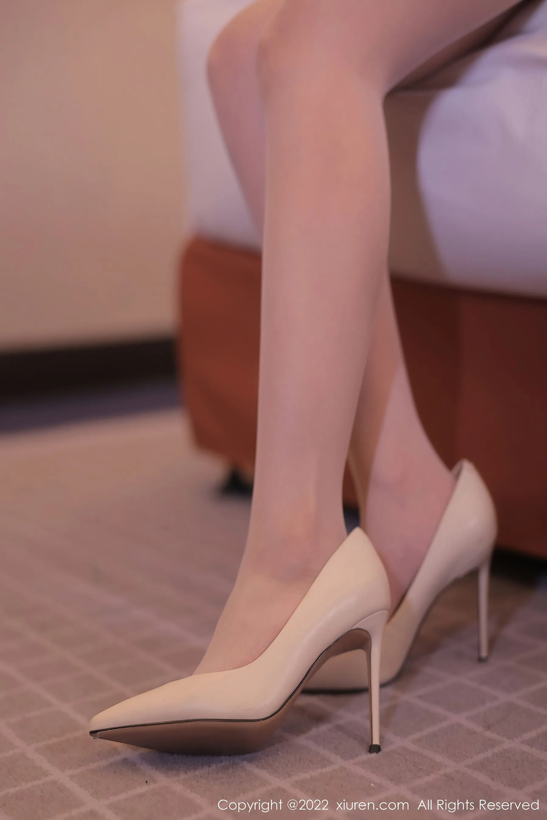  秀人网 No.5719 周jojobaby 公主裙美臀第16张