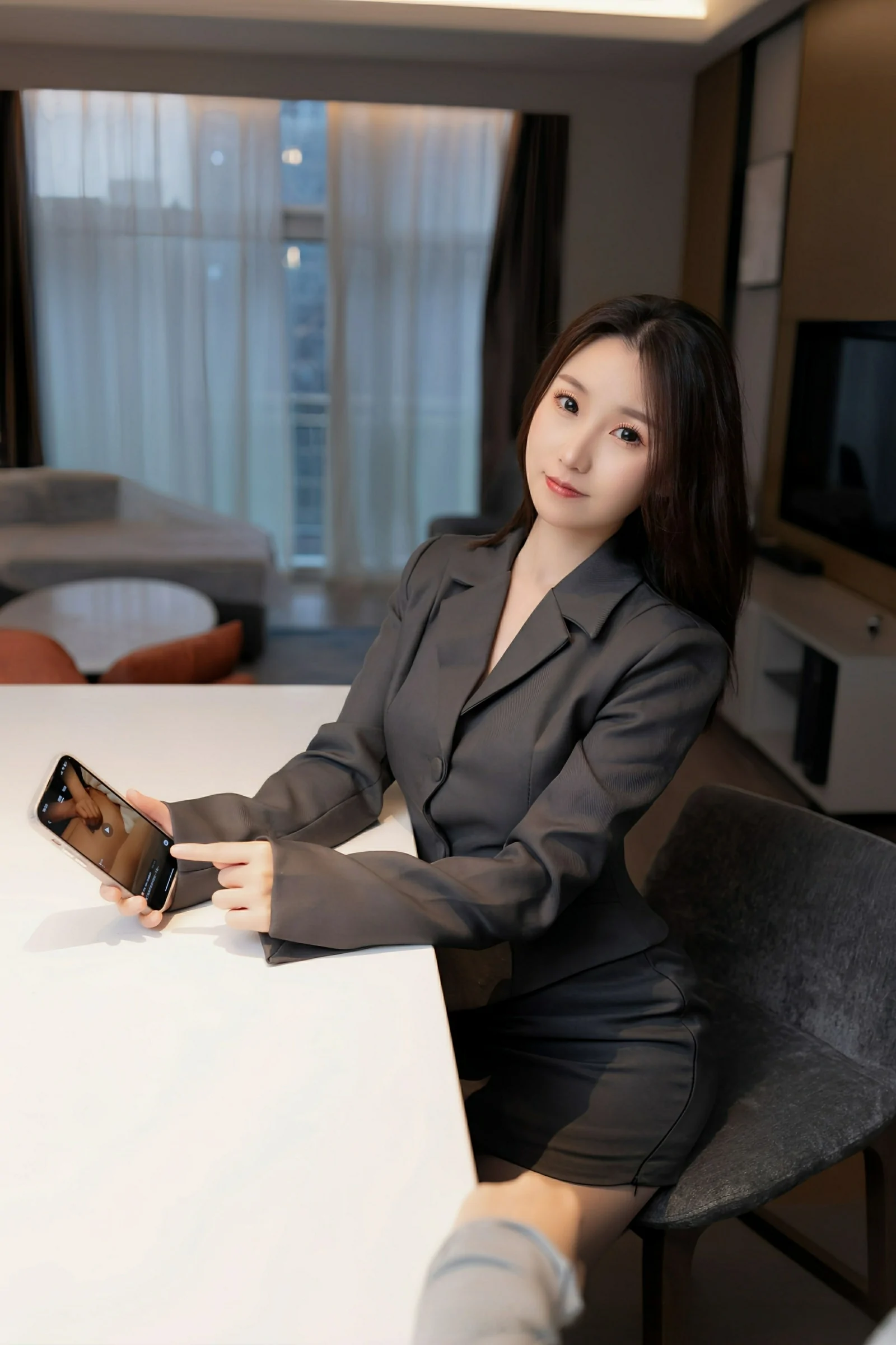  秀人网 No.10497 杏子Yada [83P]第1张