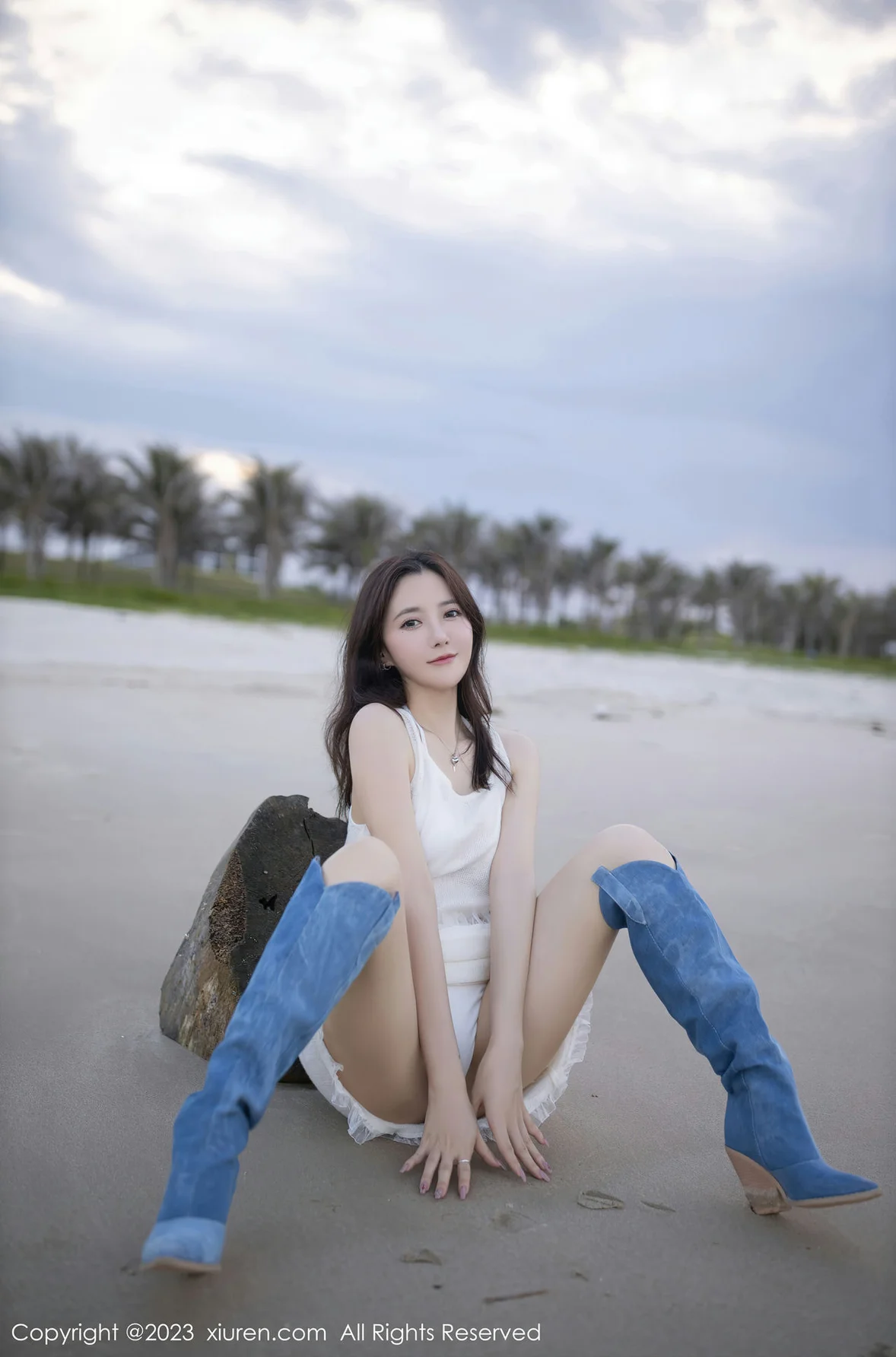  XiuRen 秀人 No.6852 鱼子酱Fish 白色比基尼巴厘岛旅拍1 [81P]第3张