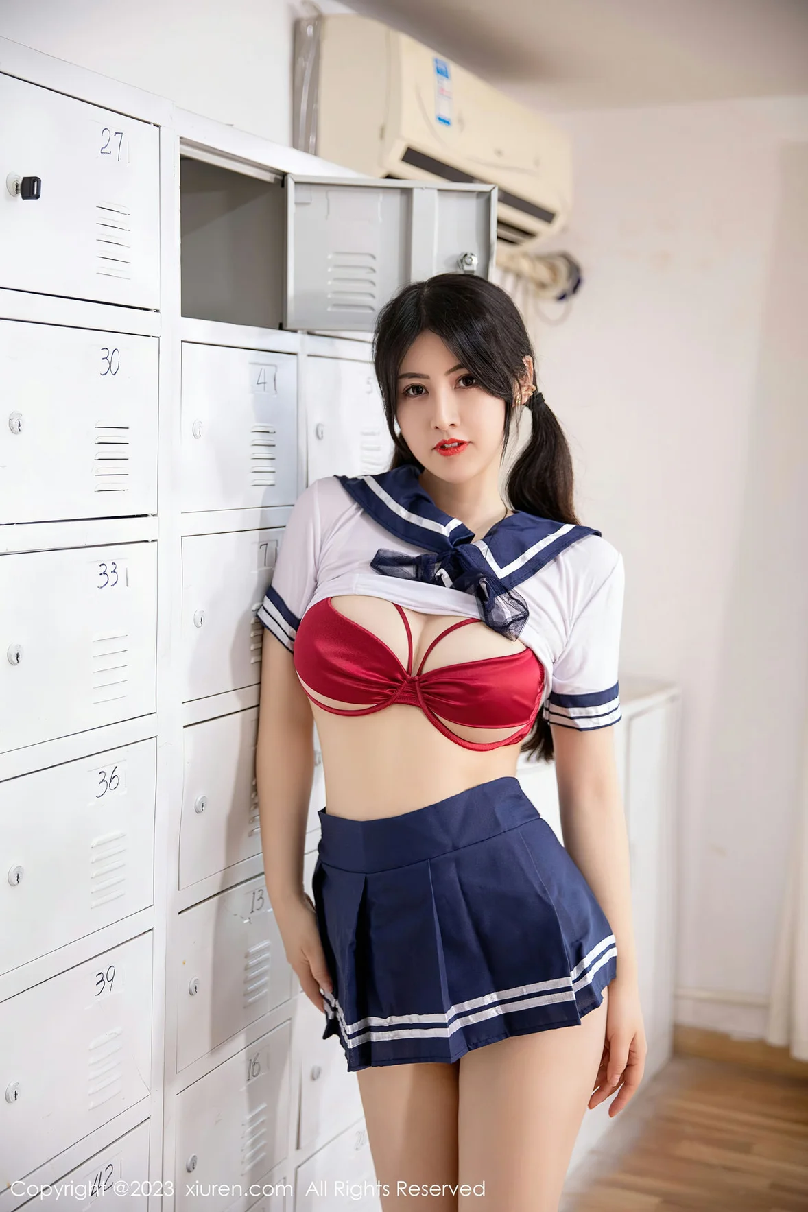  XiuRen 秀人 No.7200 诗诗kiki 学妹装扮性感写真 [81P]第19张