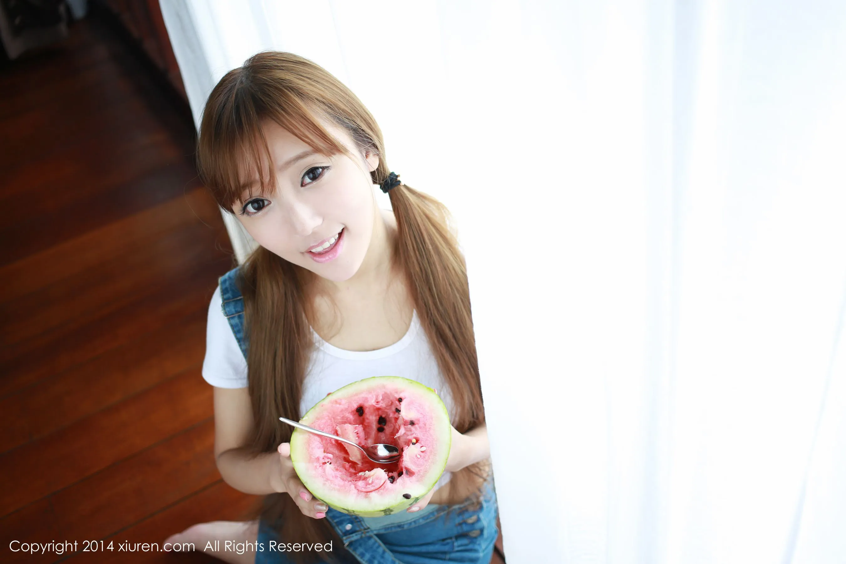  王馨瑶yanni《三亚旅拍最后一套》 秀人网 No.162第7张