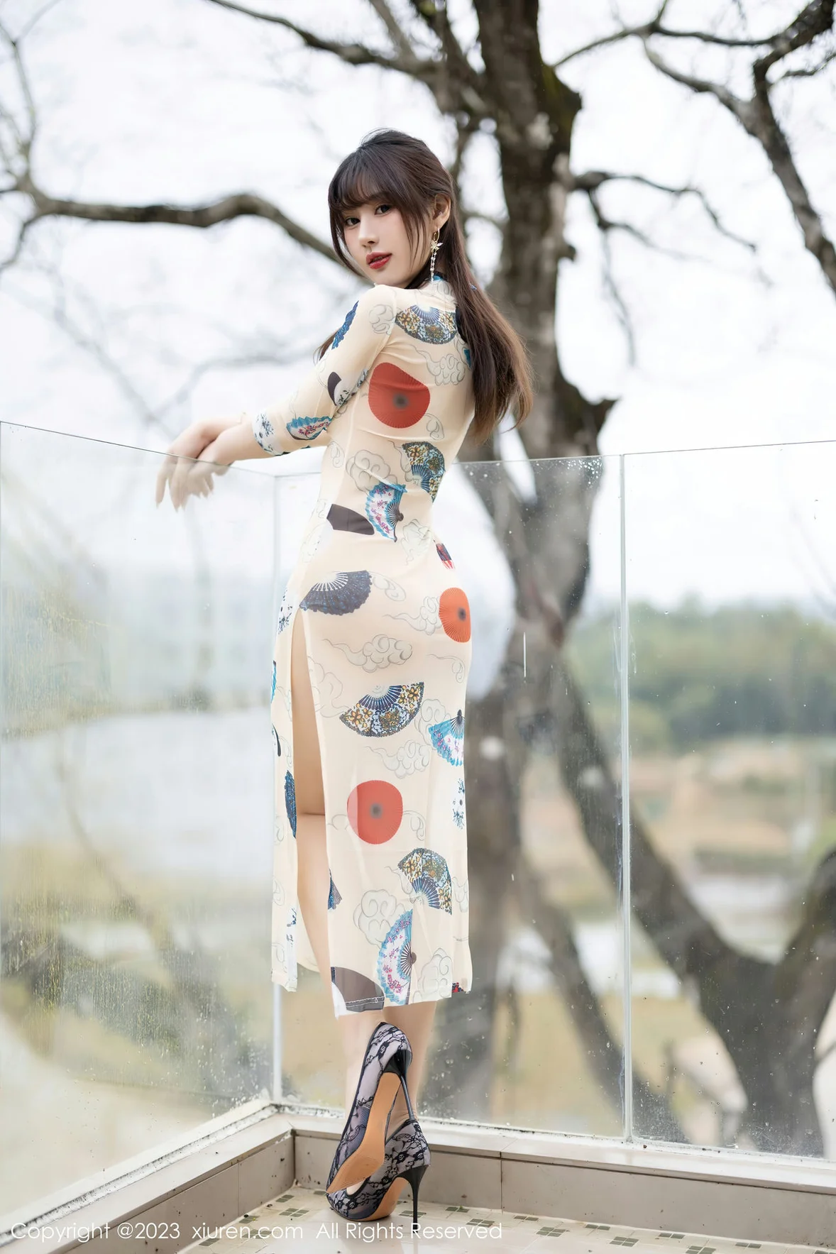  XiuRen 秀人 No.6831 张欣欣 轻透情趣服饰海南岛旅拍 [73P]第7张