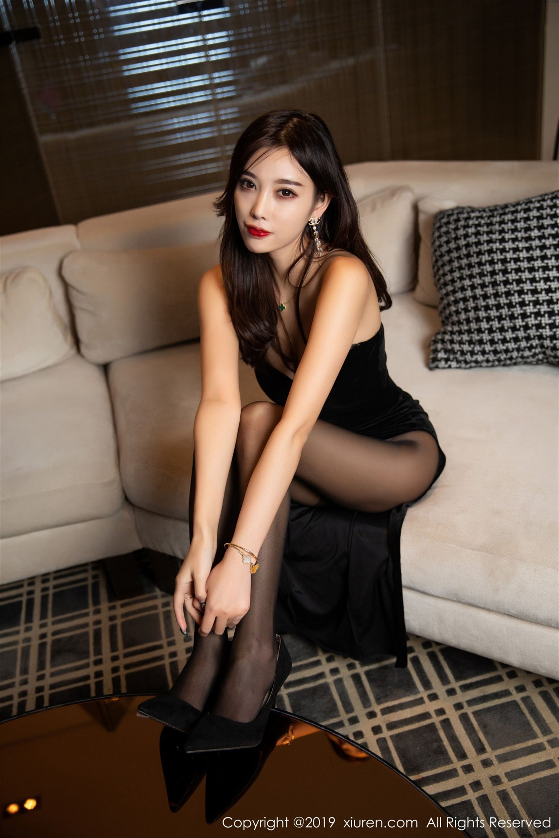  XiuRen 秀人网 No.1483 杨晨晨sugar第8张