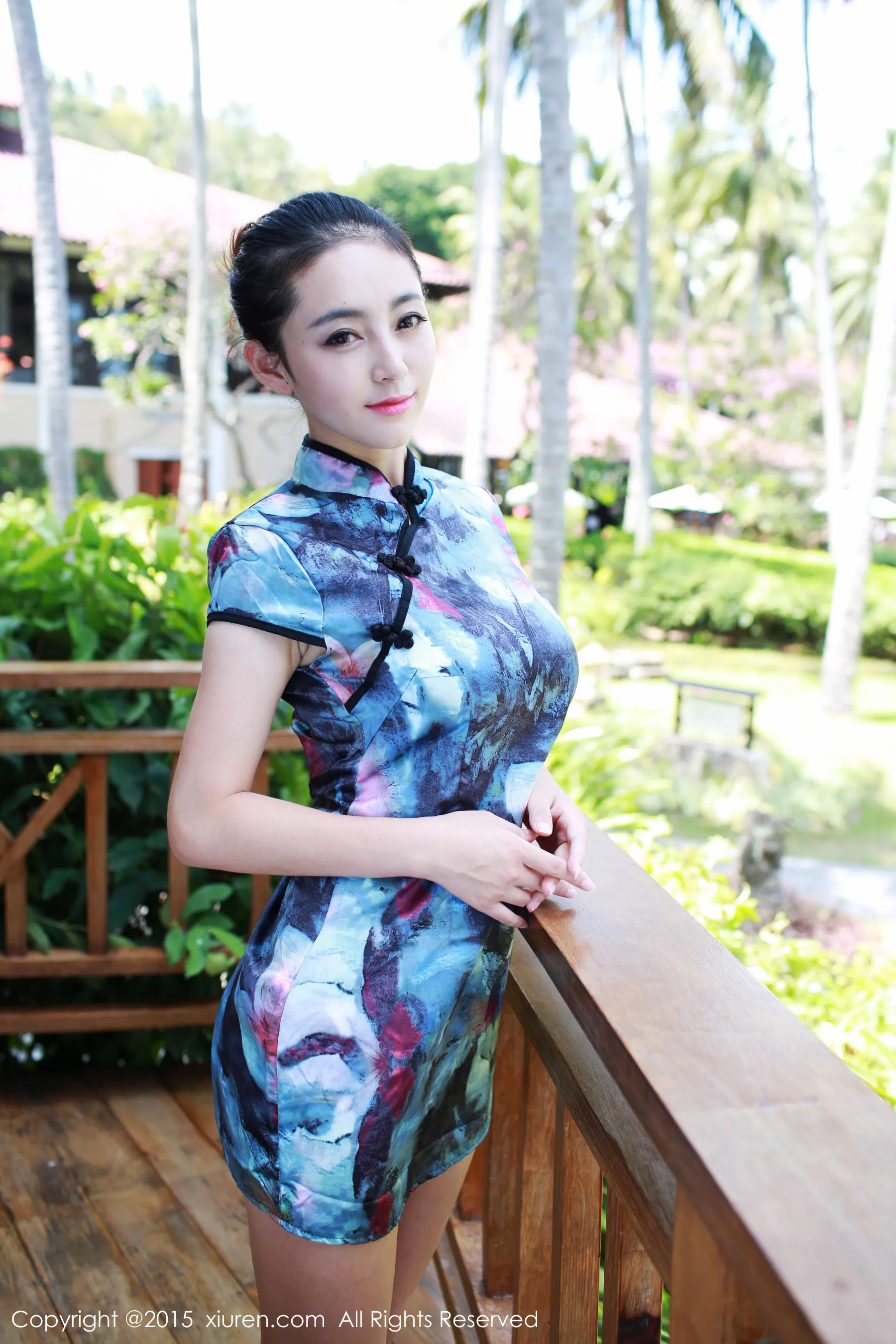  夏茉GIGI《旗袍+白色蕾丝吊袜装》 秀人网 No.393第1张