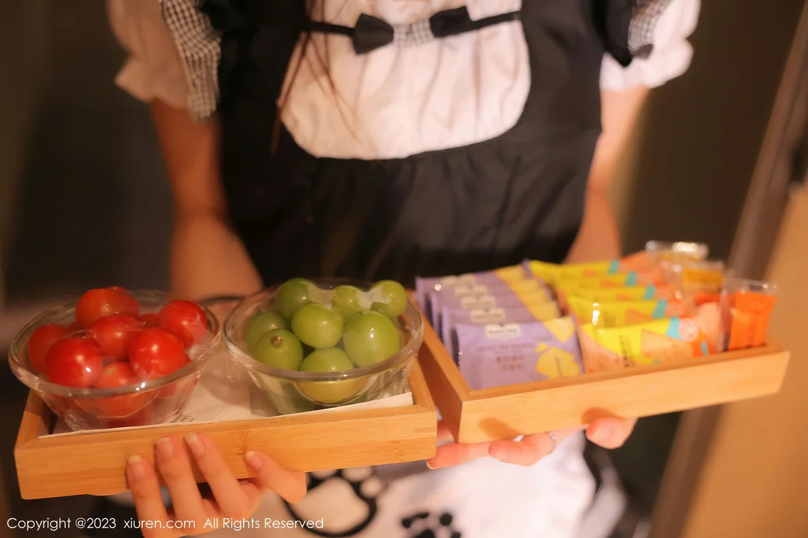  XiuRen 秀人 No.7237 幼幼 女仆装性感写真 [104P]第1张