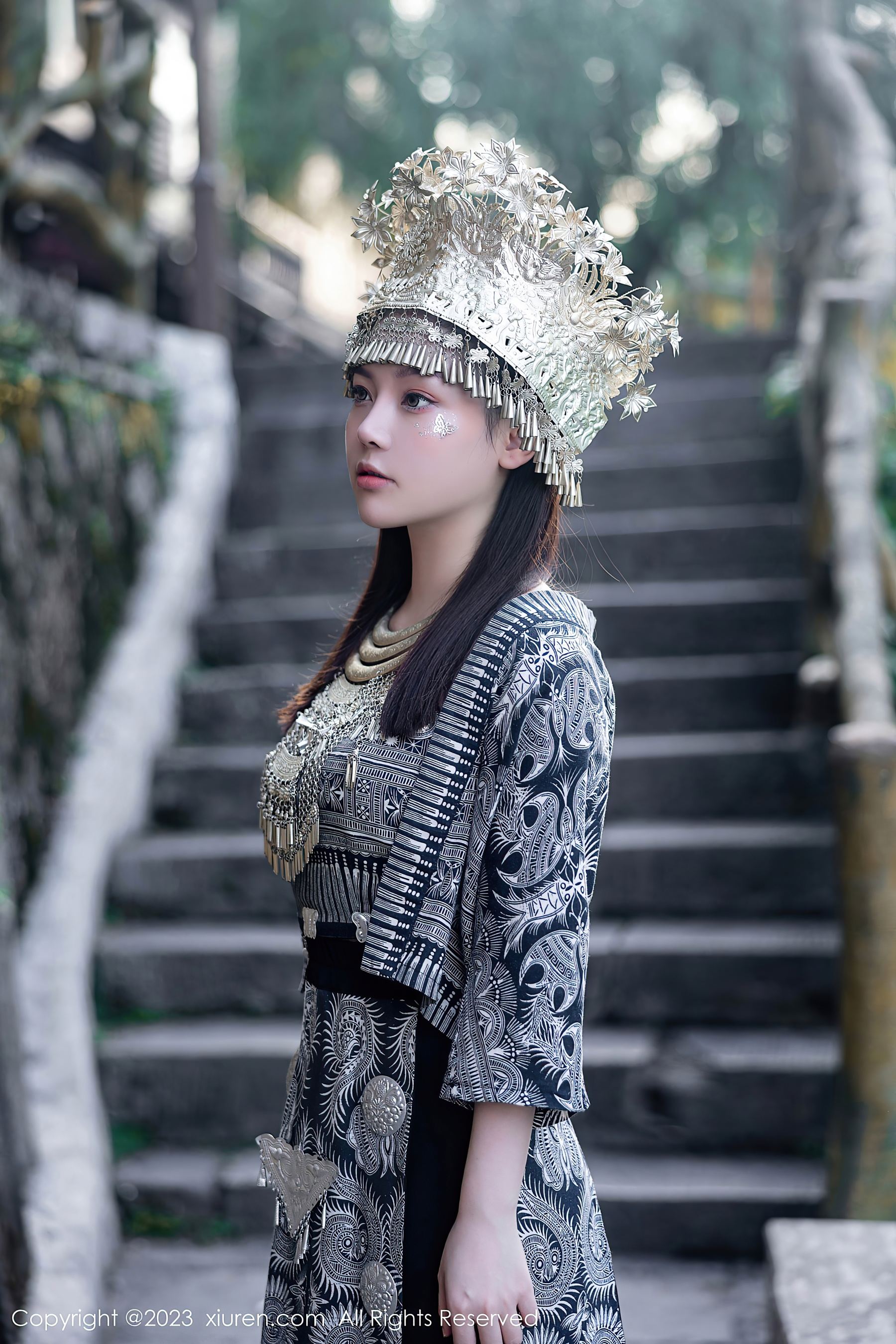 XiuRen 秀人 No.7448 豆瓣酱 苗族服饰第22张