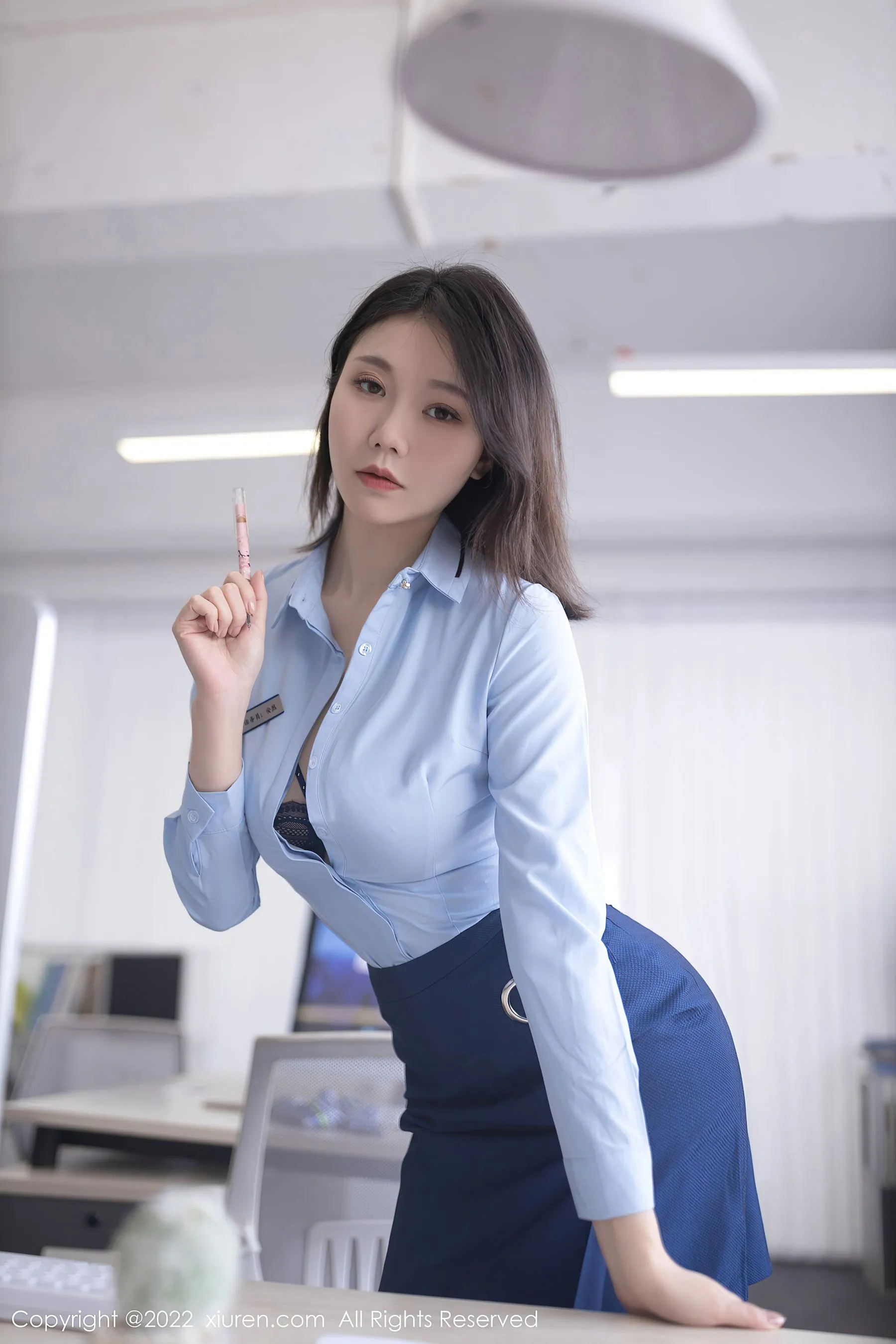  秀人网 No.5021 安然anran 黑丝美腿第11张