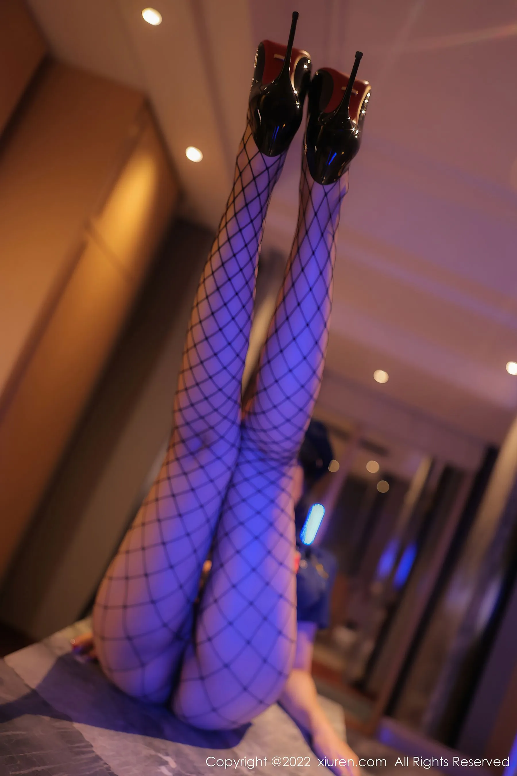  秀人网 No.5767 田冰冰 制服美臀第30张