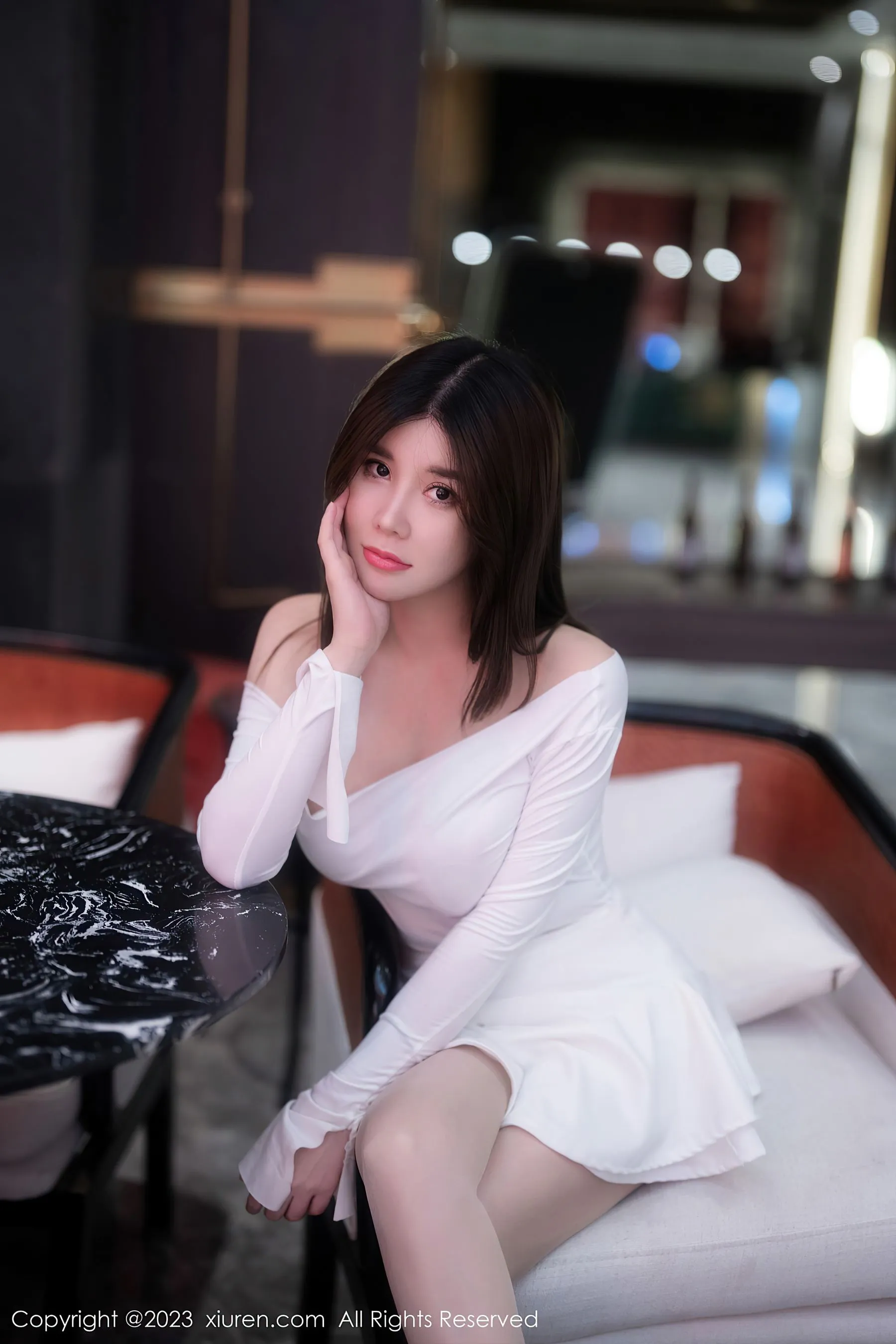  秀人网 No.6218 周jojobaby 丝袜美腿第20张