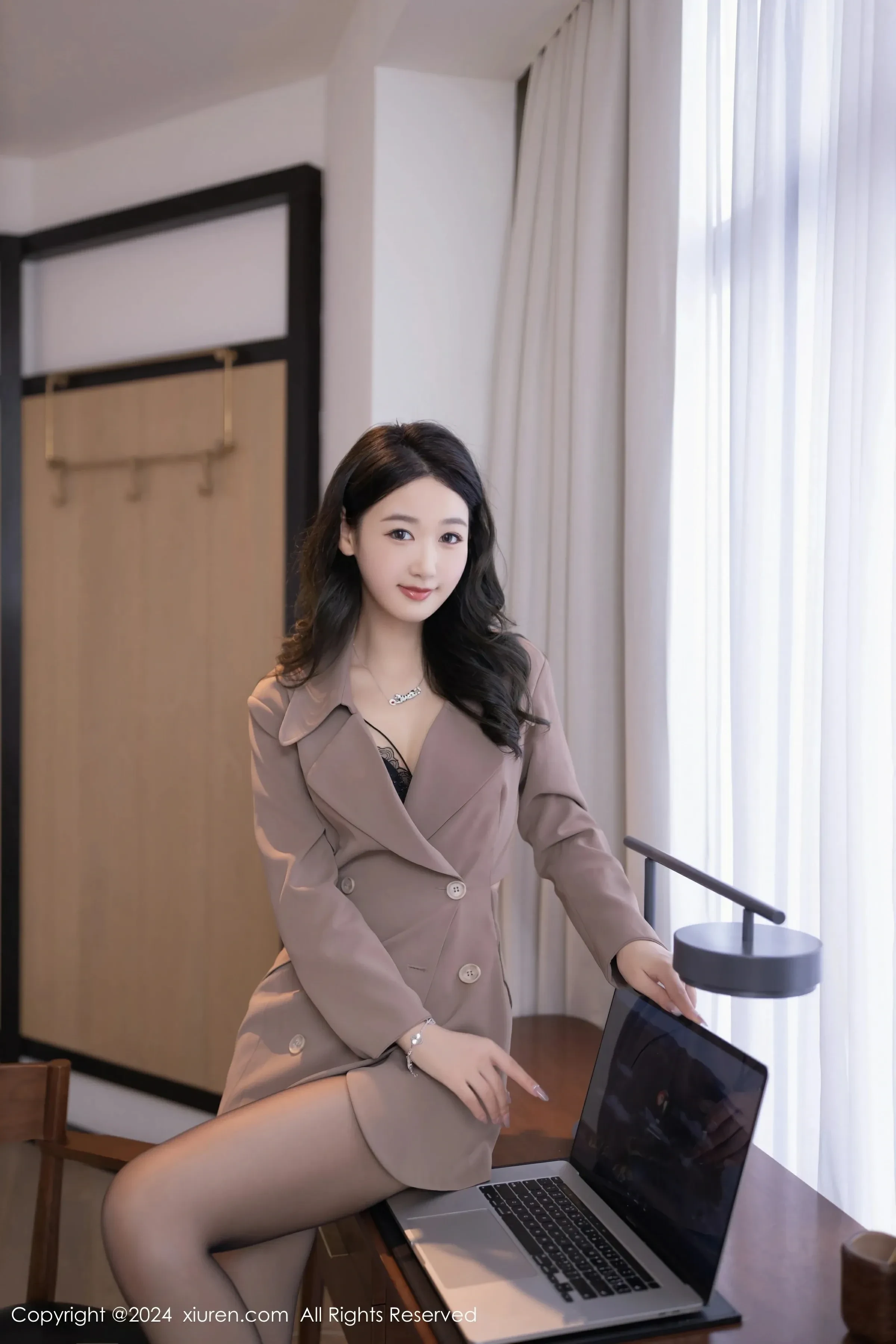  XiuRen 秀人 No.8824 唐安琪 [83P]第1张