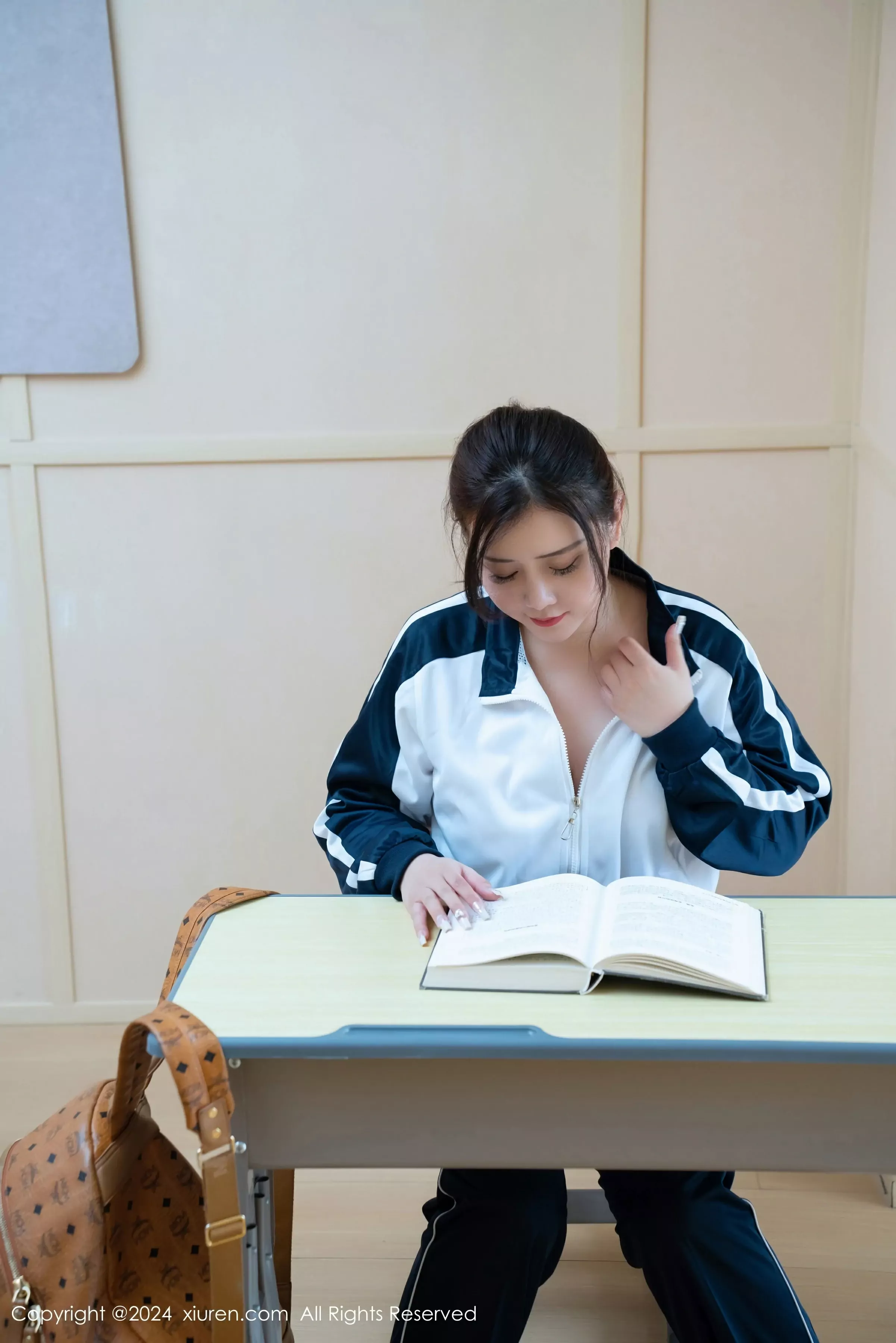  XiuRen 秀人 No.8122 王婉悠Queen [85P]第7张