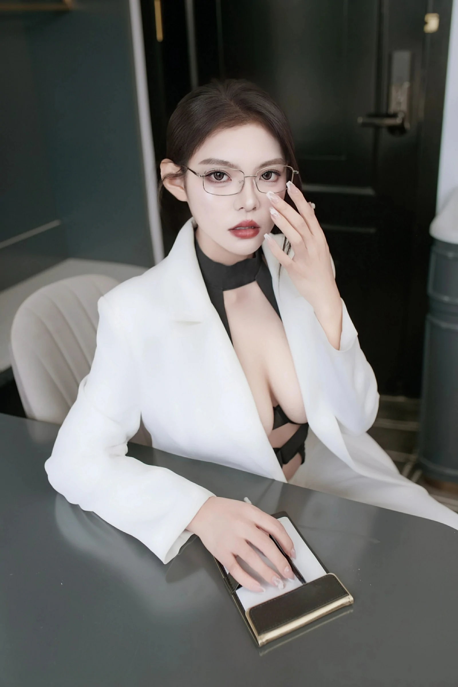  秀人网 No.10464 冬安 [94P]第3张