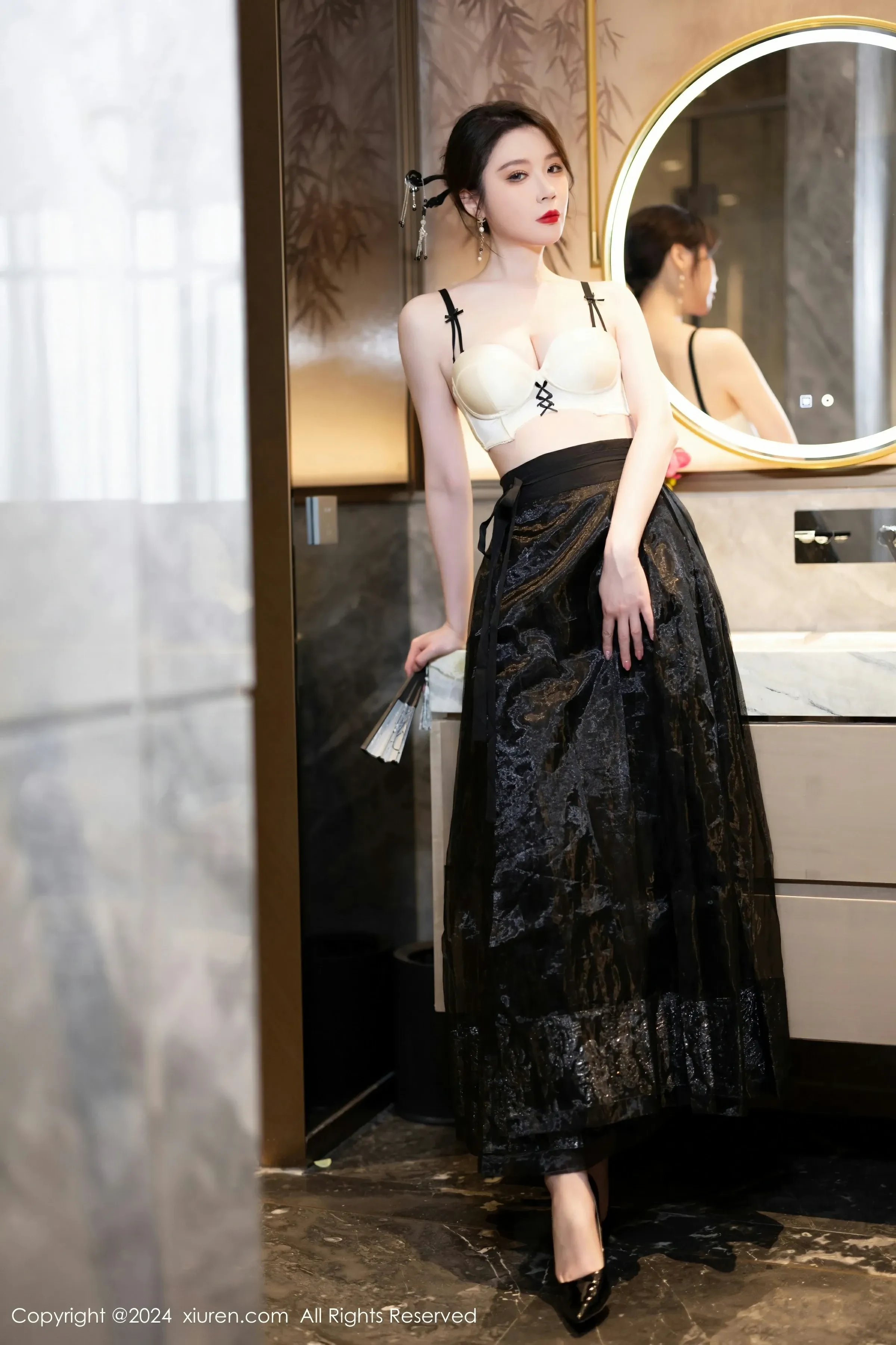  XiuRen 秀人 No.8465 梦心玥 [82P]第6张