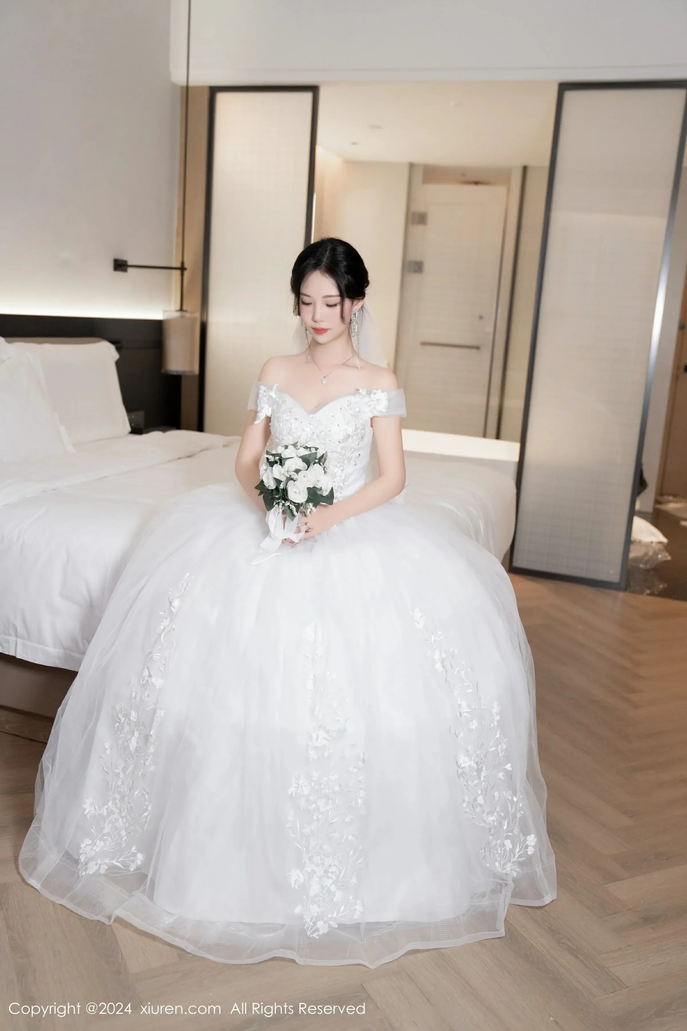  XiuRen 秀人 No.8998 利世 [100P]第3张