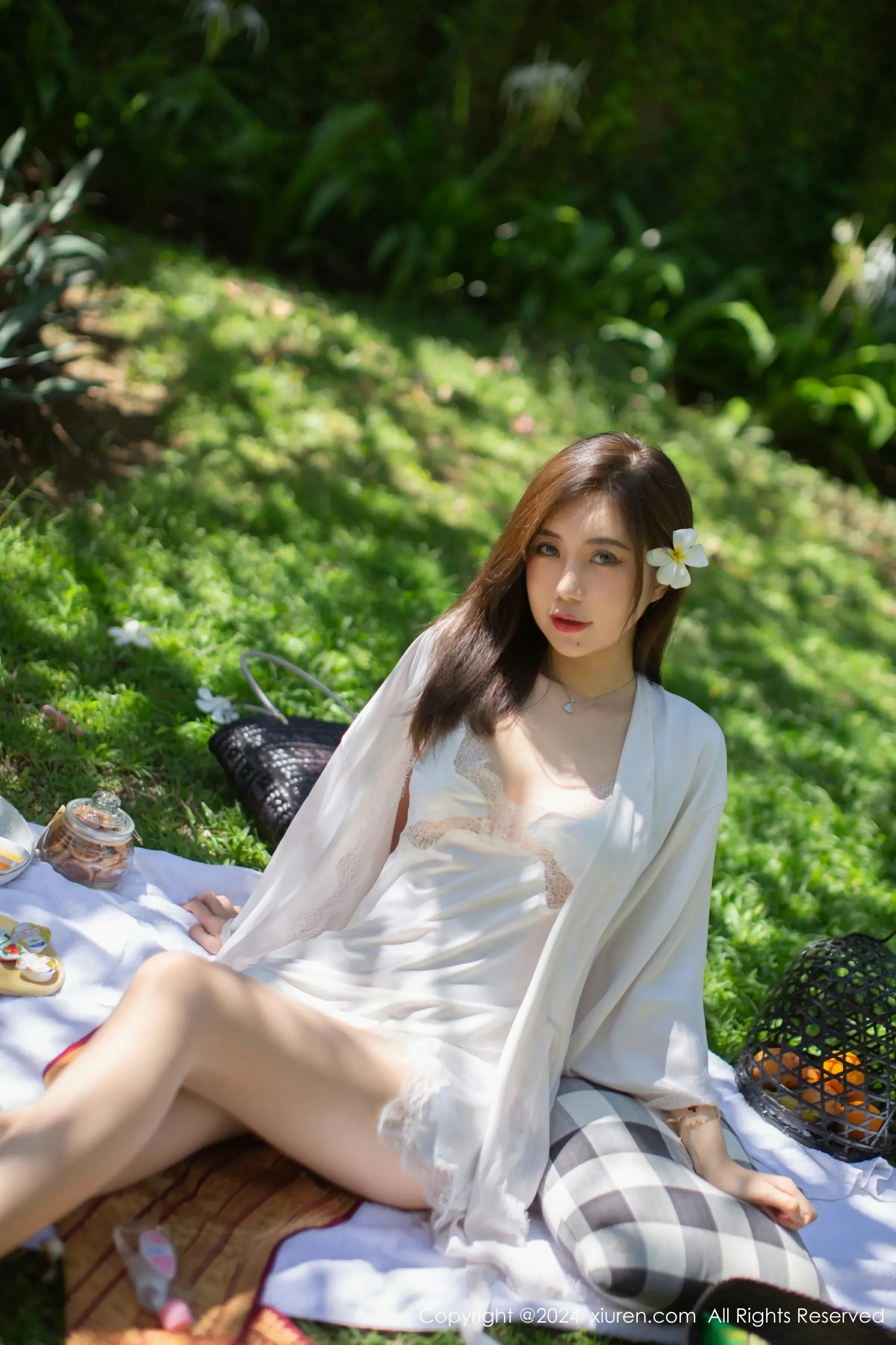  XiuRen 秀人 No.8256 绮里嘉ula [75P]第1张