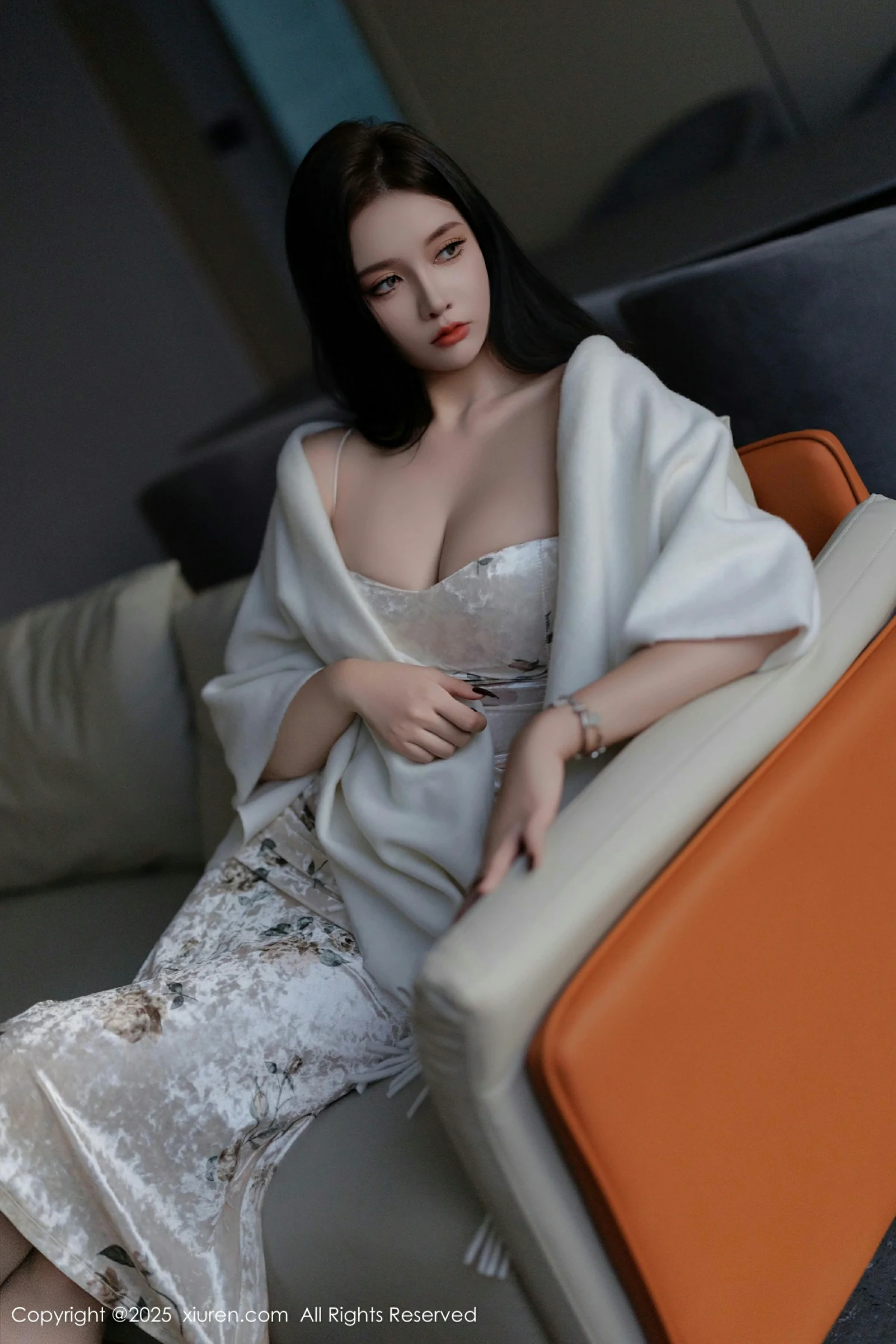  XiuRen 秀人 No.9899 娜比 [81P]第2张