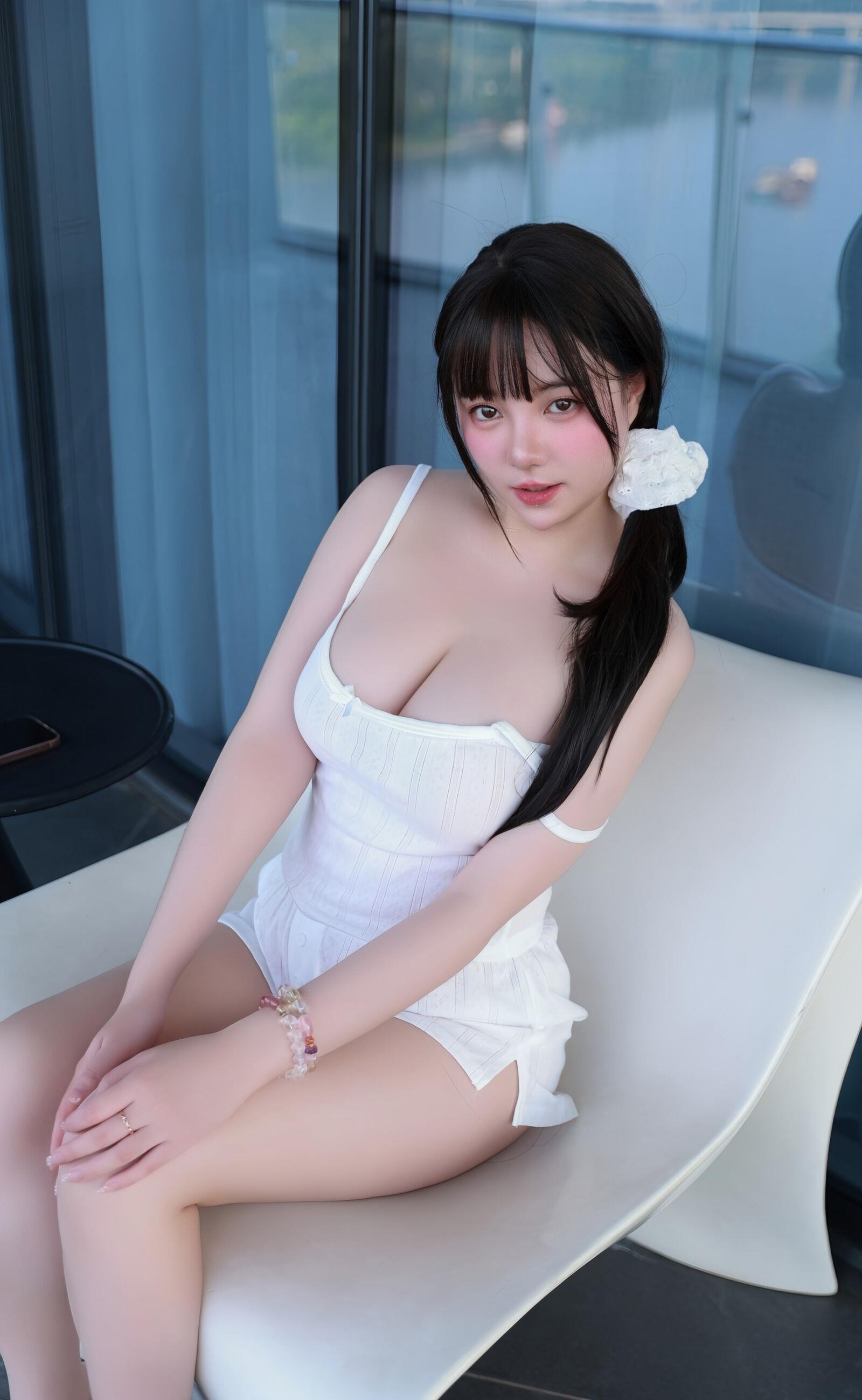  秀人网 软情 No.10841 [70P]第3张