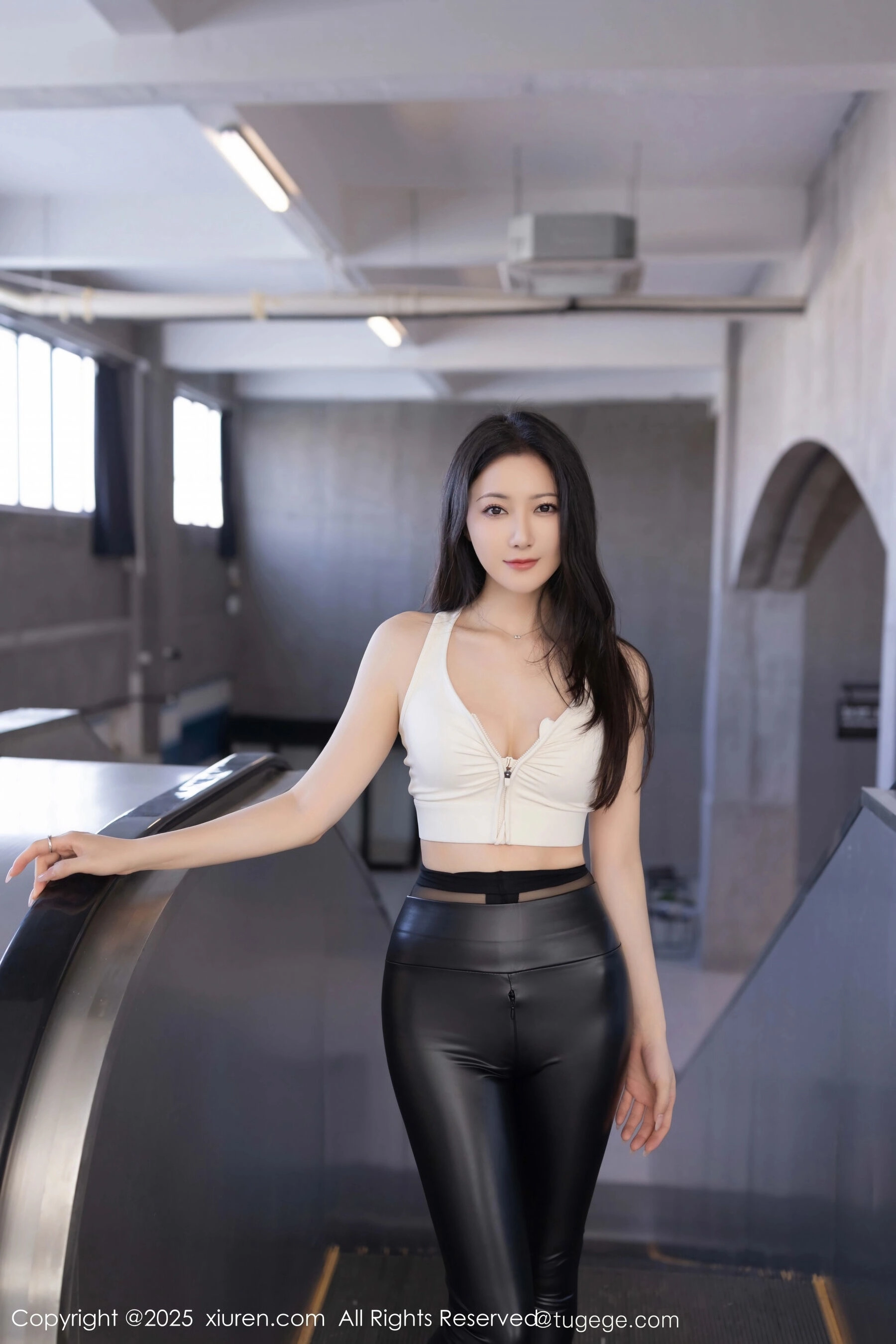  秀人网 鱼子酱Fish Vol.11021 [74P]第8张