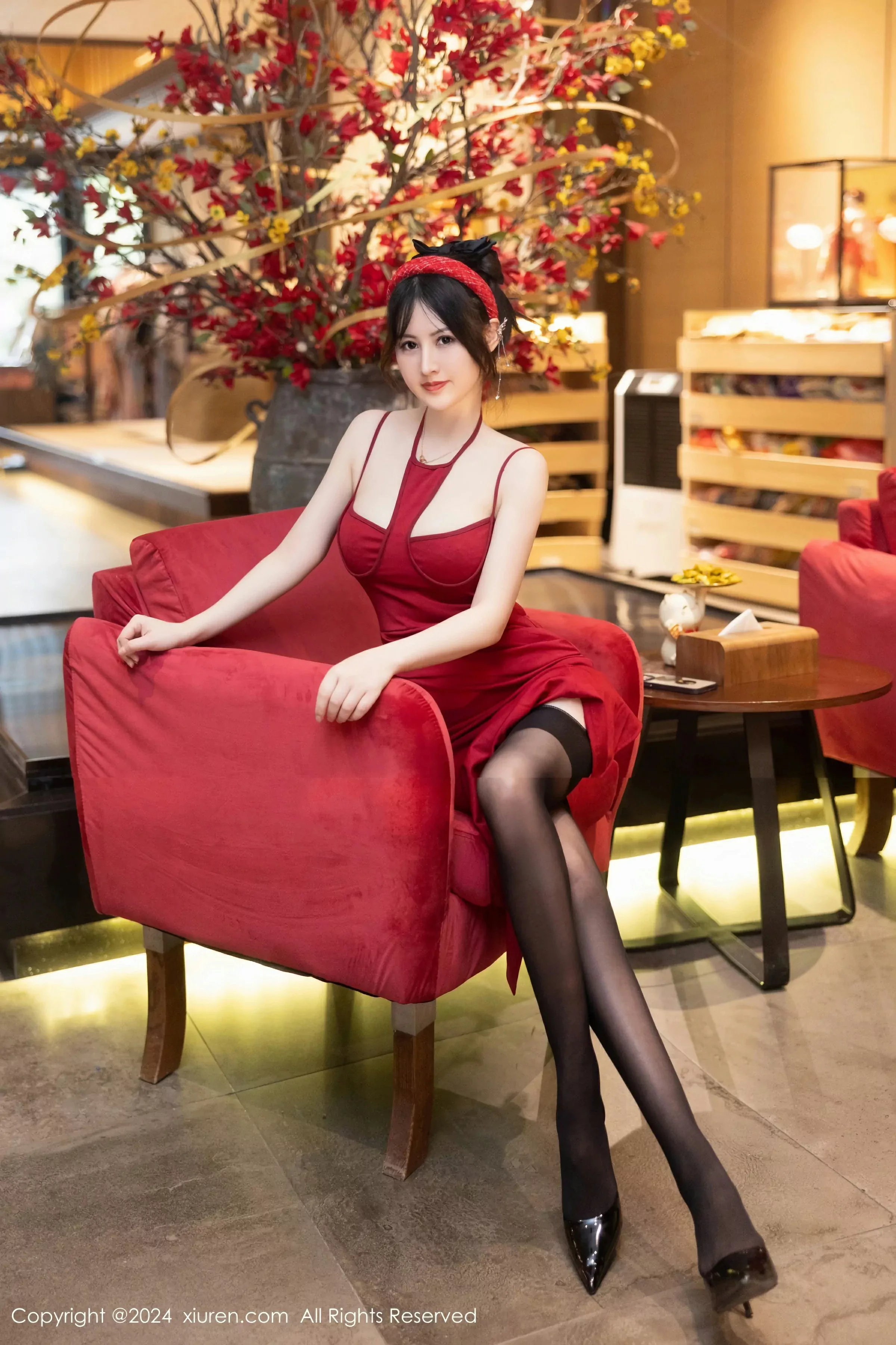  XiuRen 秀人 No.8078 诗诗kiki [78P]第2张