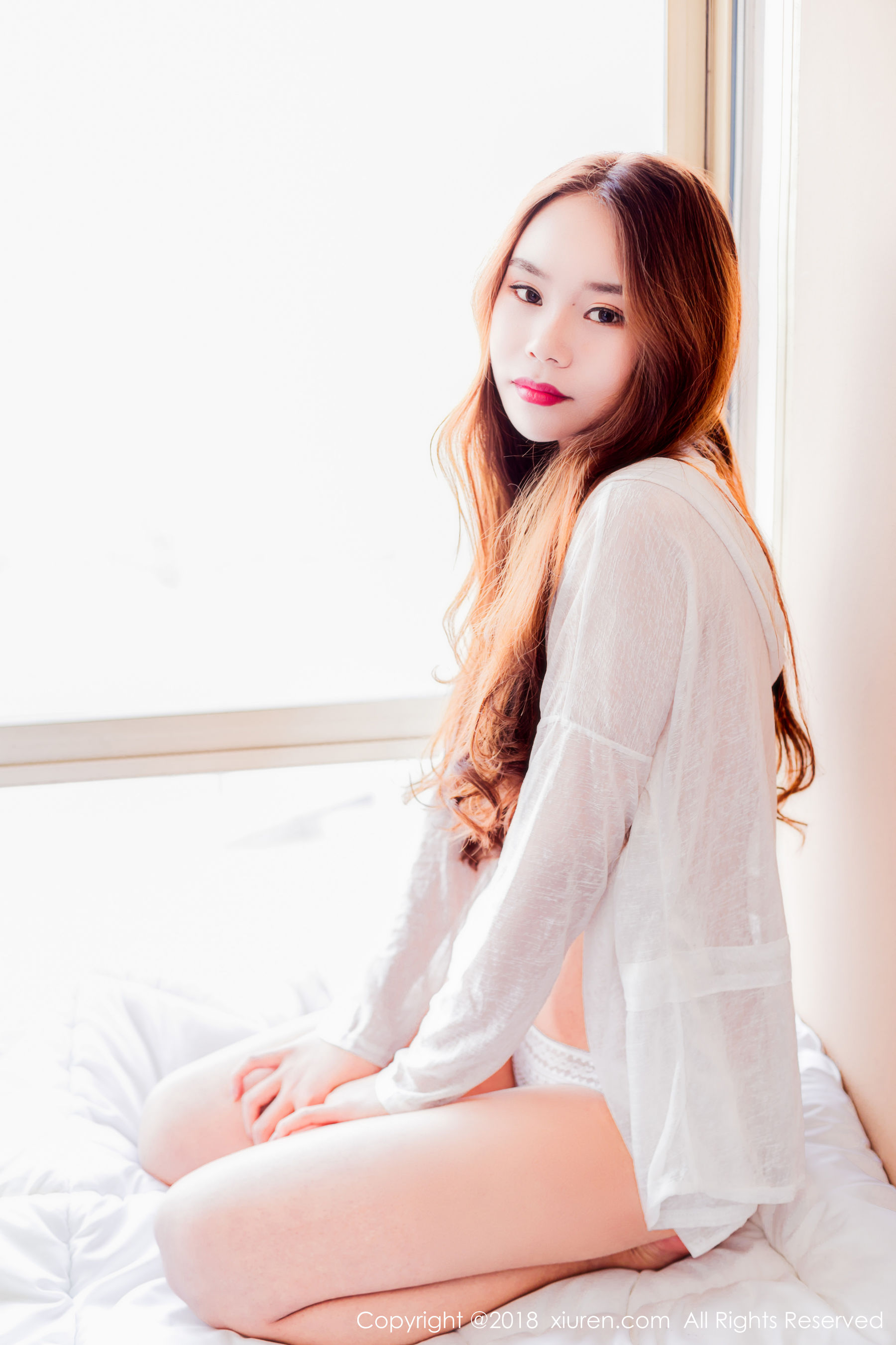  模特小曼miki《童颜巨乳甜美型妹子》 秀人网XIUREN No.972