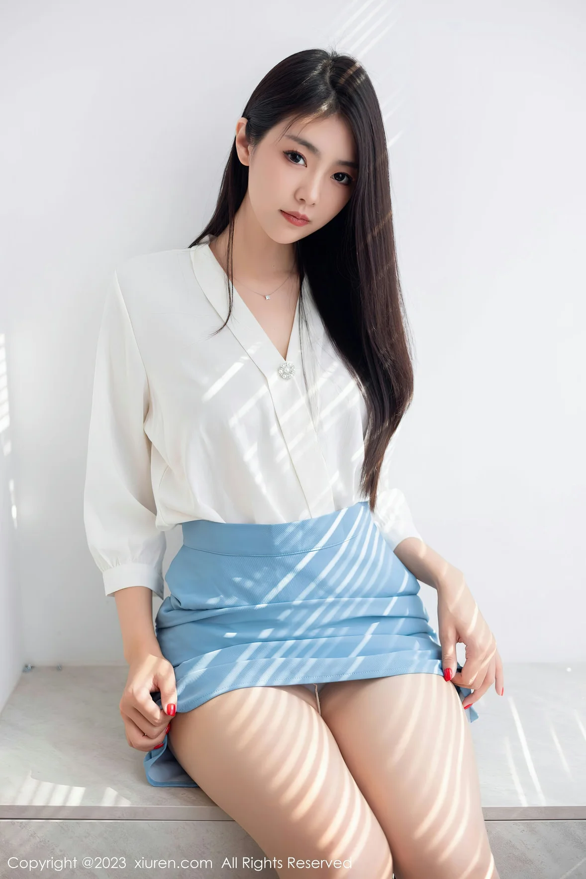  XiuRen 秀人 No.7314 可樂Vicky 娇柔丰满性感写真 [82P]